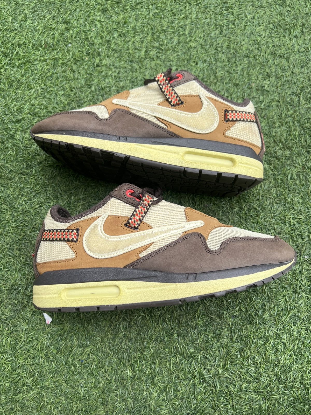Nike × Travis Scott Nike Travis Scott x Air Max 1 Baroque Brown DO9392-200 Size US 7.5 / EU 40-41 - 2 Thumbnail