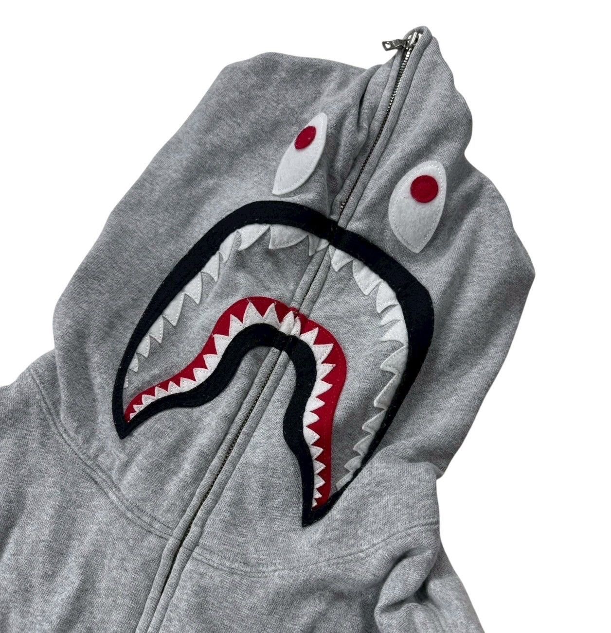 Bape BAPE shark full zip hoodie gray Size US M / EU 48-50 / 2 - 2 Thumbnail