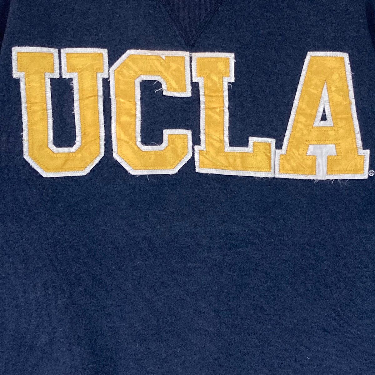 Vintage Vintage UCLA Spell Out Pullover Jumper Sweatshirt Size US M / EU 48-50 / 2 - 3 Thumbnail