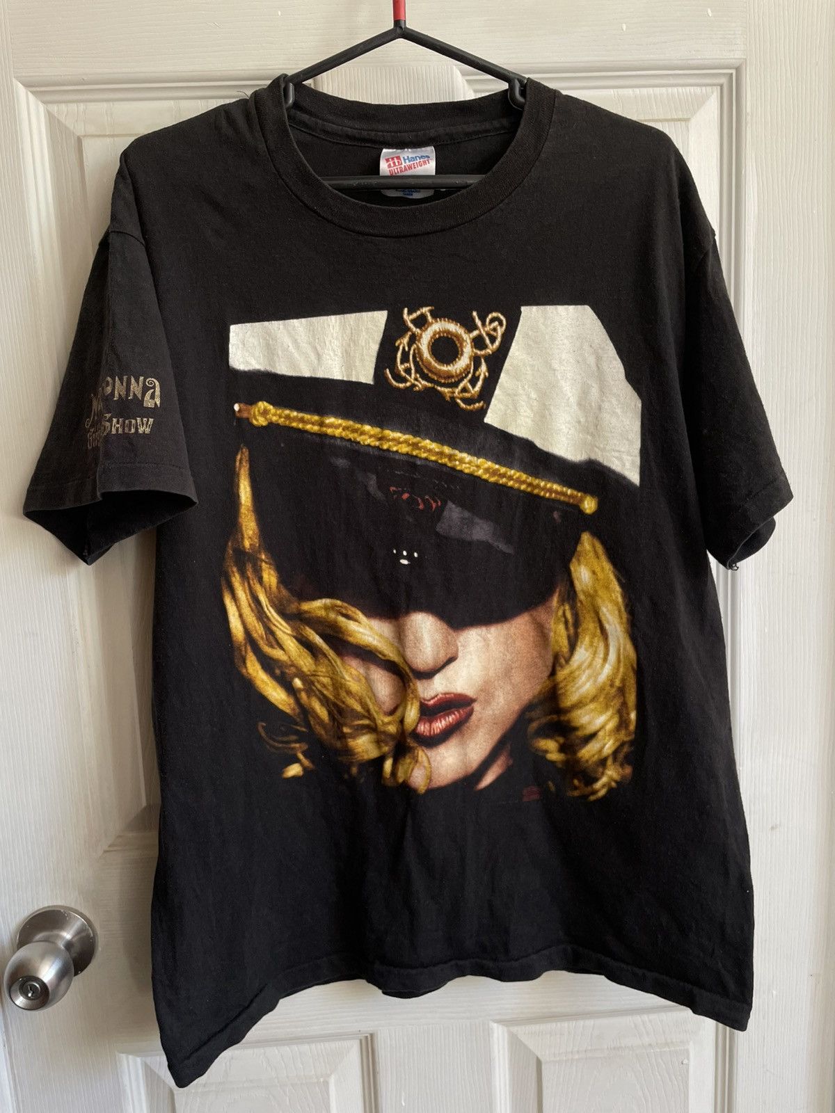 Vintage 1993 Madonna The Girlie Show t shirt Size US L / EU 52-54 / 3 - 1 Thumbnail