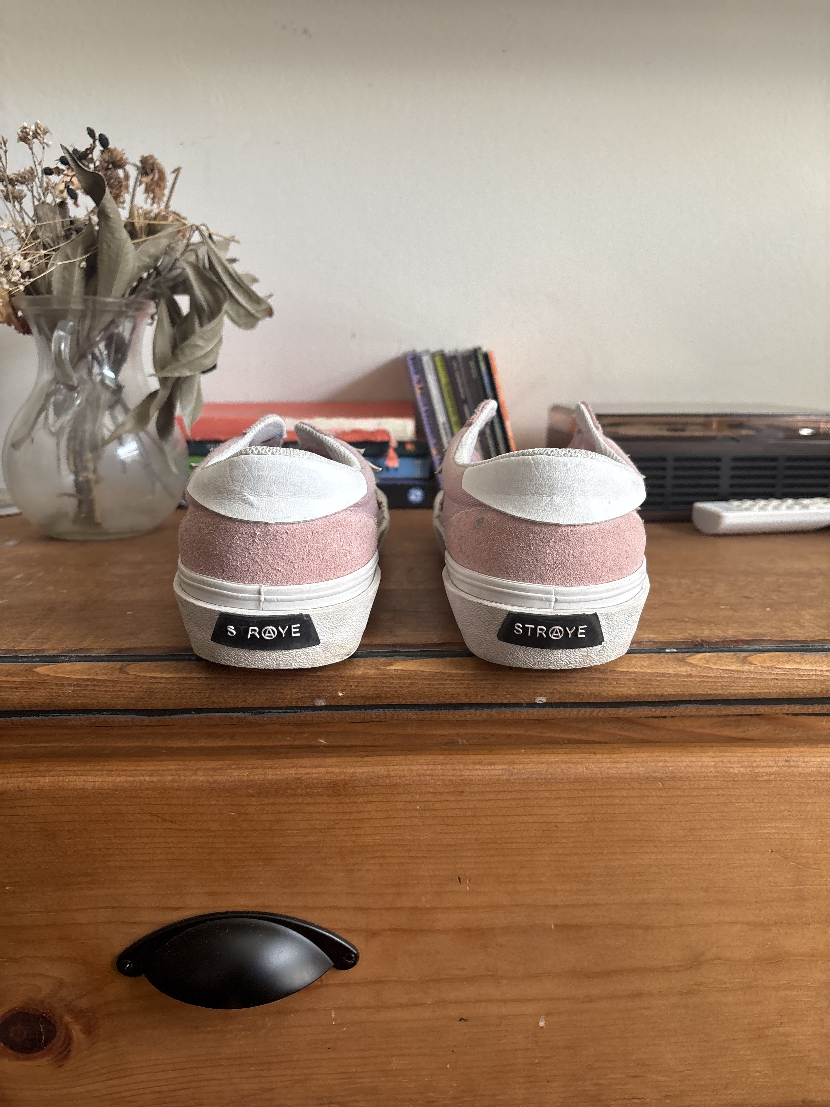 STRAYE Straye pink skater shoe Size US 8.5 / EU 41-42 - 4 Thumbnail