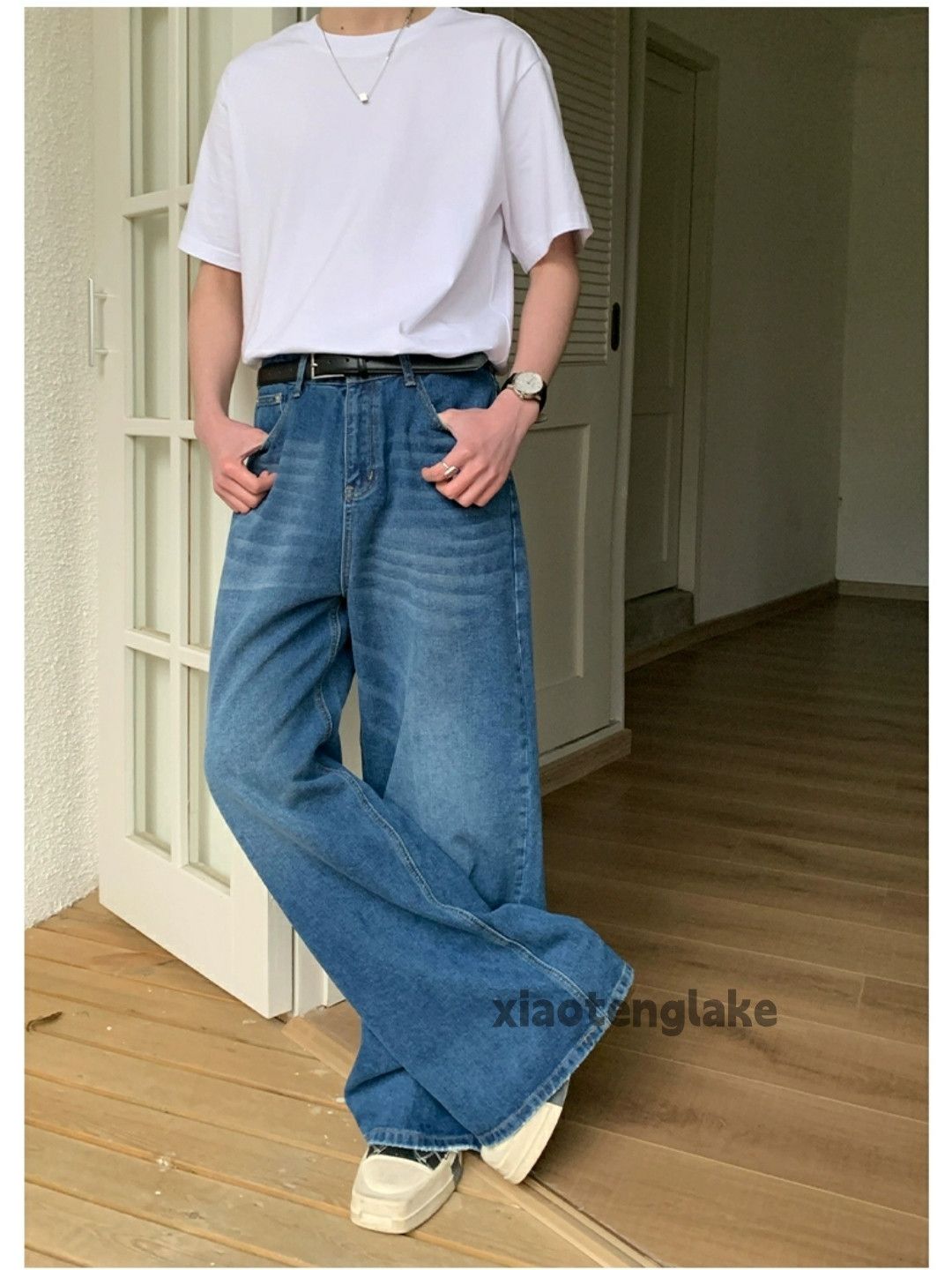 washed faded loose baggy yuppie y2k flared jeans