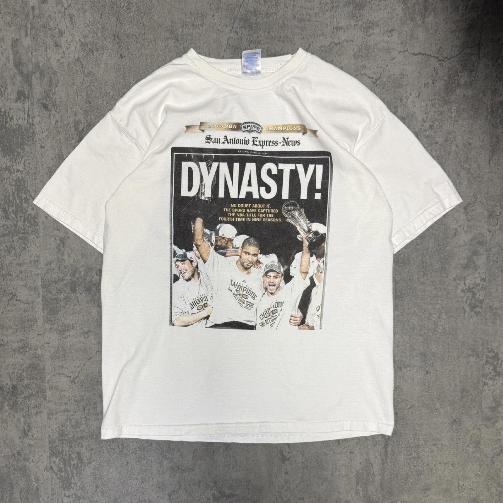 Gildan 2007 Spurs Champs Newspaper Tee -- L -- Size US L / EU 52-54 / 3 - 1 Thumbnail