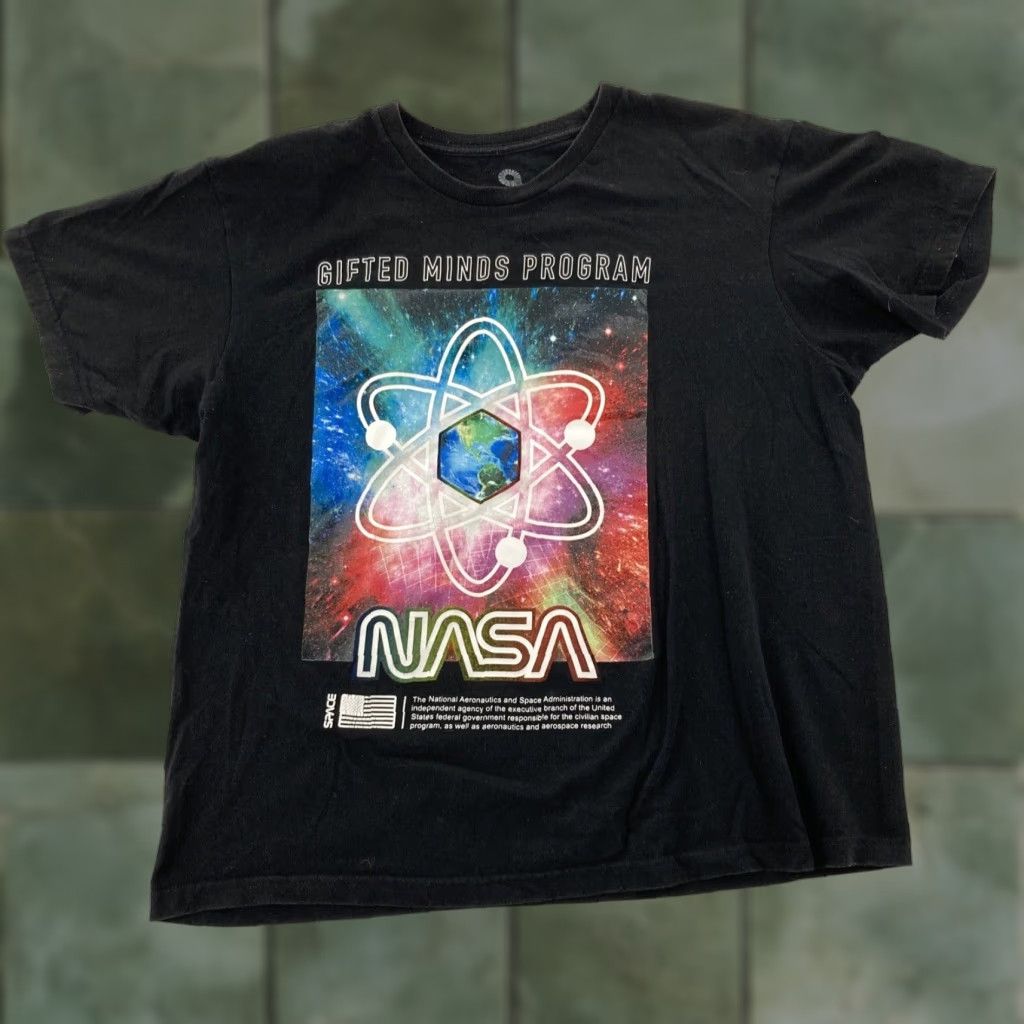Akademiks AKADEMIKS Black NASA T-Shirt COTTON-Men's XL Classic Space Theme Graphic Print Crew Neck Short Sleeve Men XL Black NASA T-Shirt Size US XL / EU 56 / 4 - 1 Thumbnail