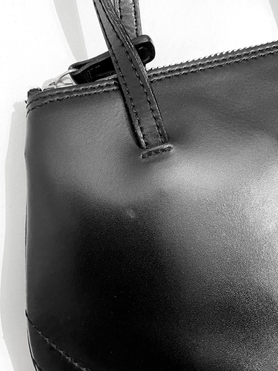 Jean Paul Gaultier Jean Paul Gaultier JPG Logo Leather Handbag Baby Bag Purse Size ONE SIZE - 6 Thumbnail