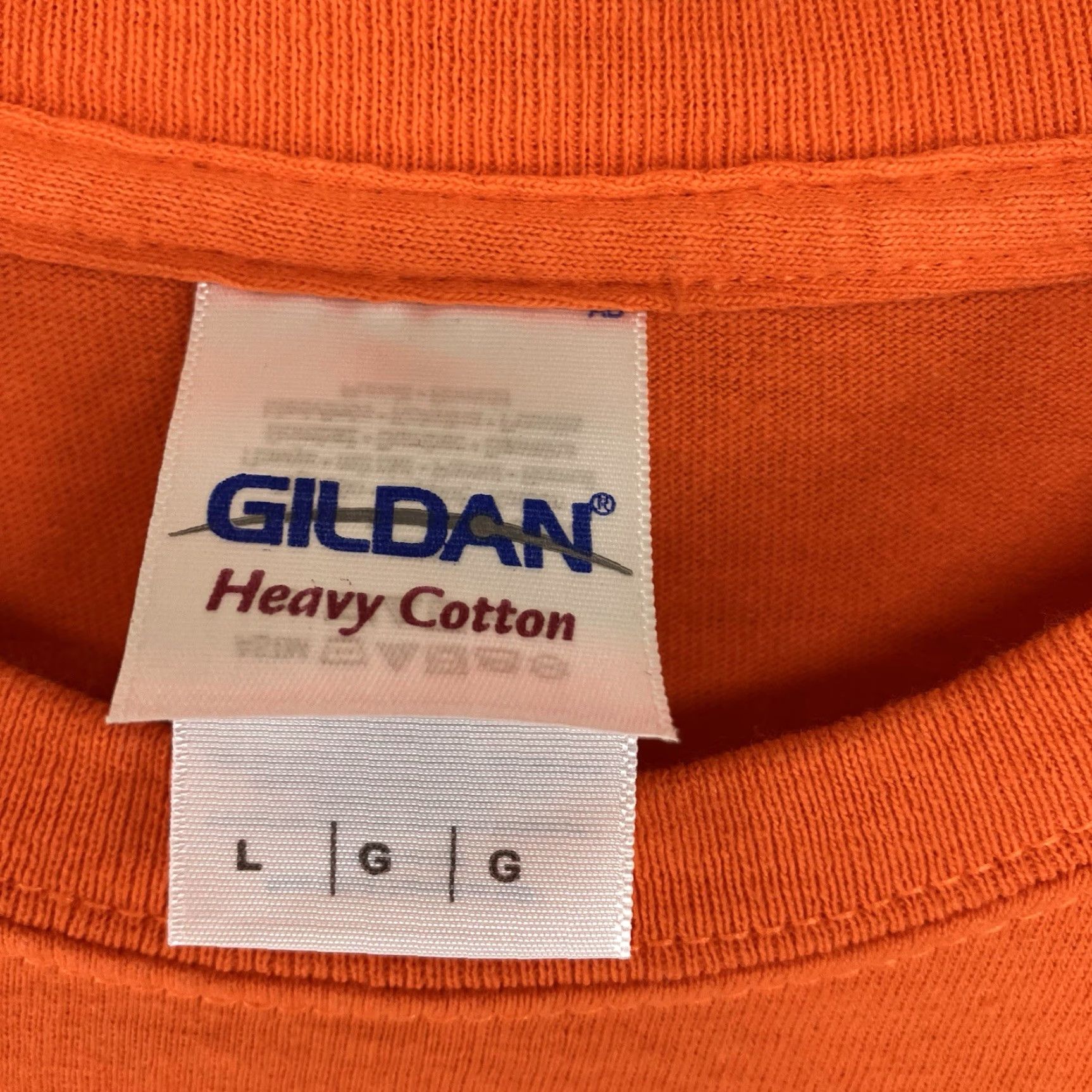 Gildan VINTAGE Gildan Halloween Pumpkin Shirt Mens Large Orange T-Shirt Crew Neck Short Sleeve Graphic Print 2000s Party Retro Jack O'Lantern Size US L / EU 52-54 / 3 - 4 Thumbnail