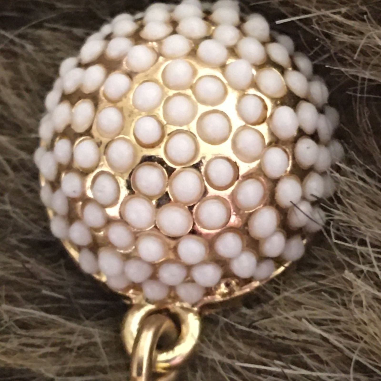 Vintage Vintage white seed bead tassel pierced earrings Size ONE SIZE - 6 Thumbnail