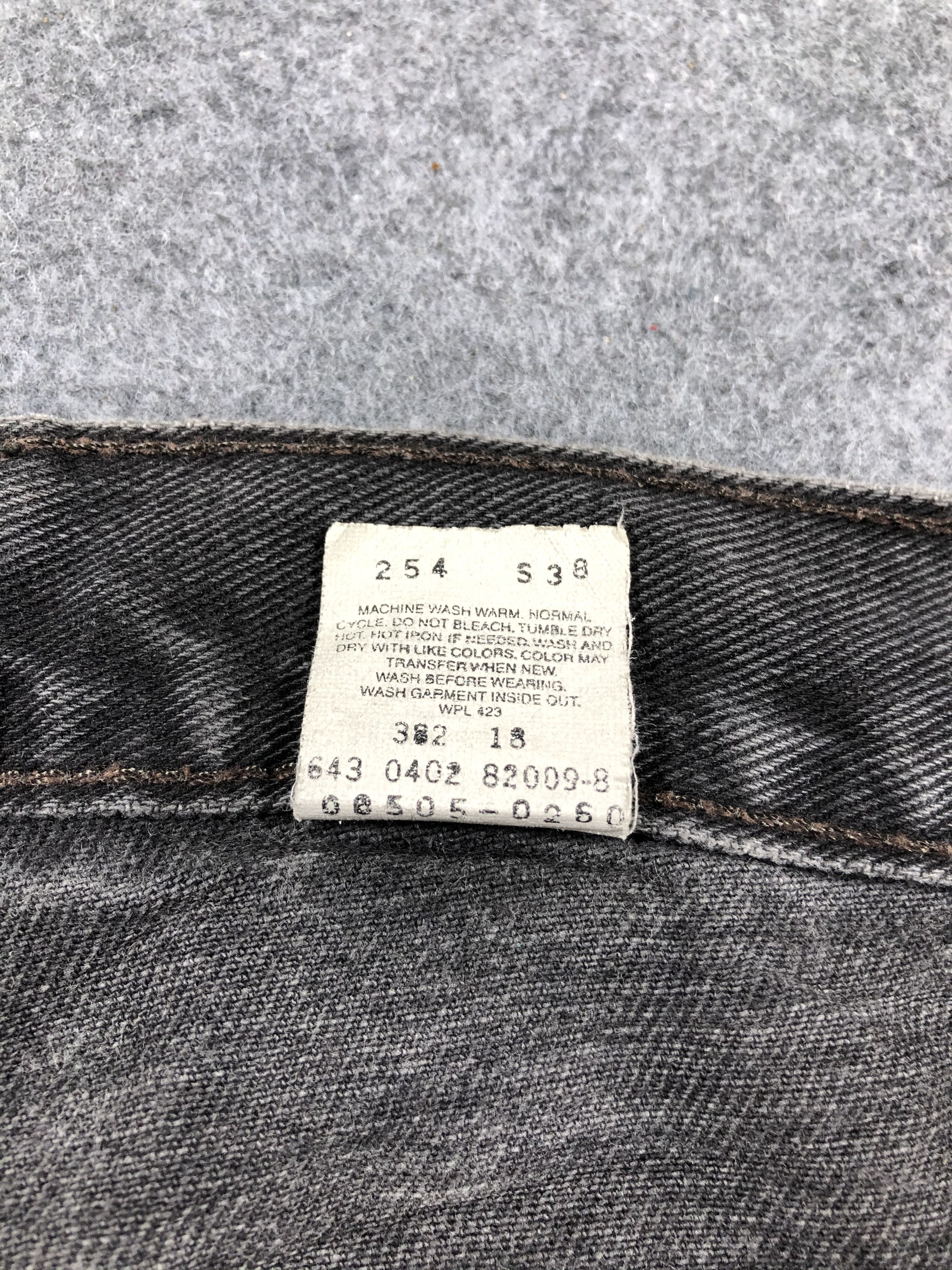 Levi's 90s Vintage Levis 505 Faded Black Jeans -JM672 Size US 35 - 13 Thumbnail