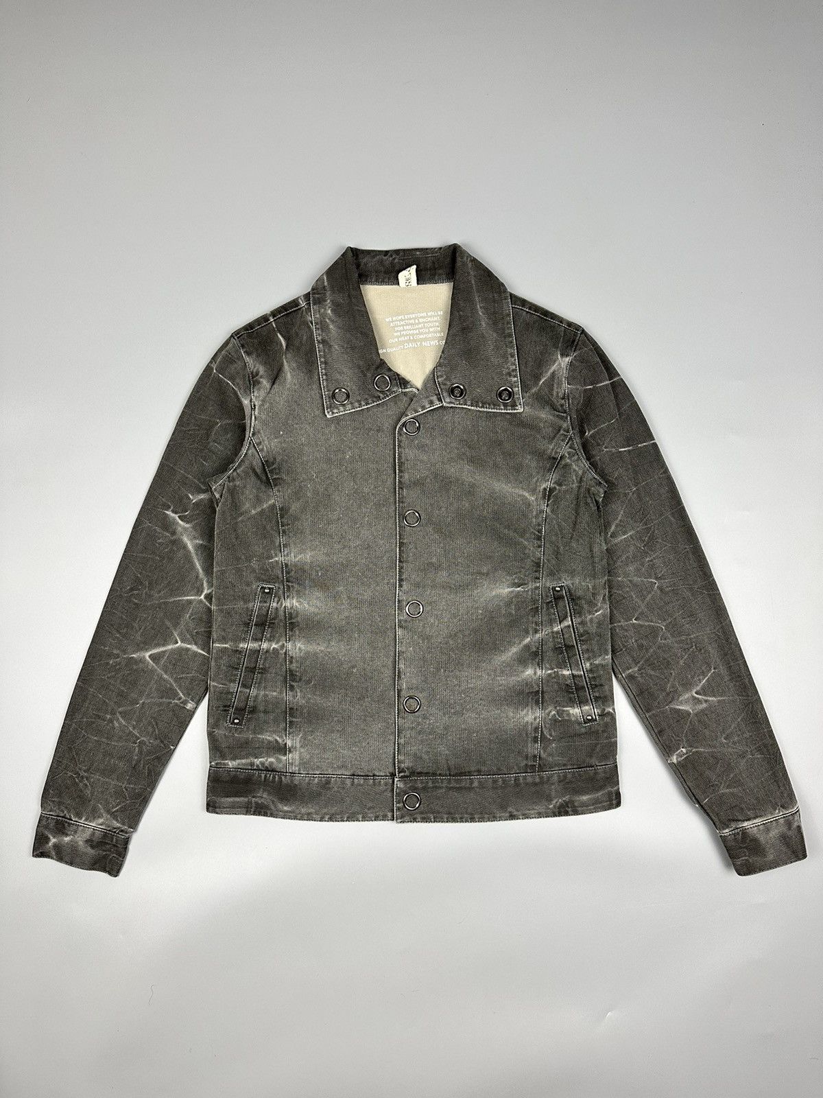 Japanese Brand Japanese Daily News Whiskered Denim Jacket Size US M / EU 48-50 / 2 - 1 Thumbnail