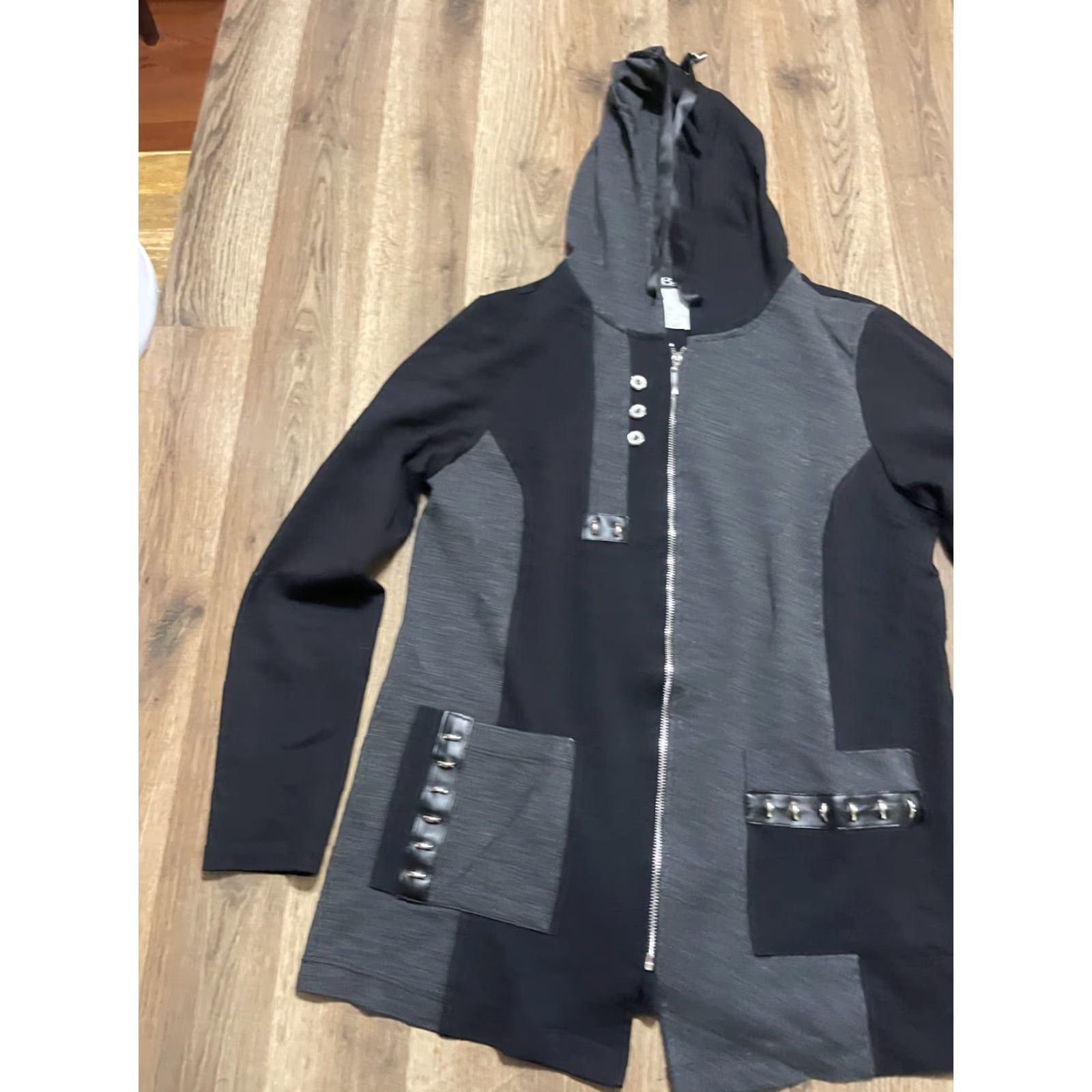 Vintage Bali Hooded Women's Small Gray Black Long Sleeve Full Zip Shirt Size S / US 4 / IT 40 - 3 Thumbnail