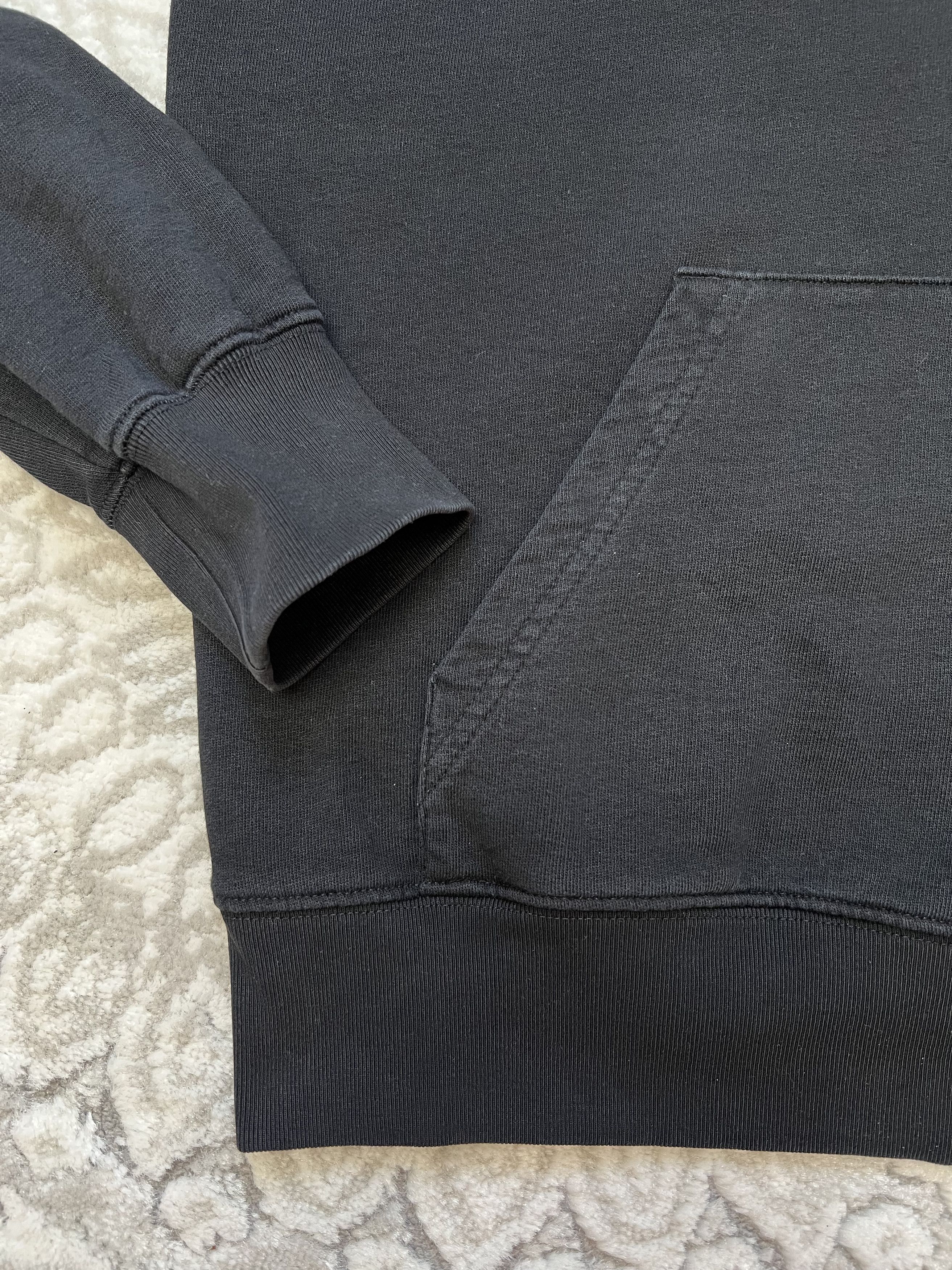 Carhartt Wip Carhartt Wip Black Hooded College Sweatshirt Men S Size US S / EU 44-46 / 1 - 7 Thumbnail