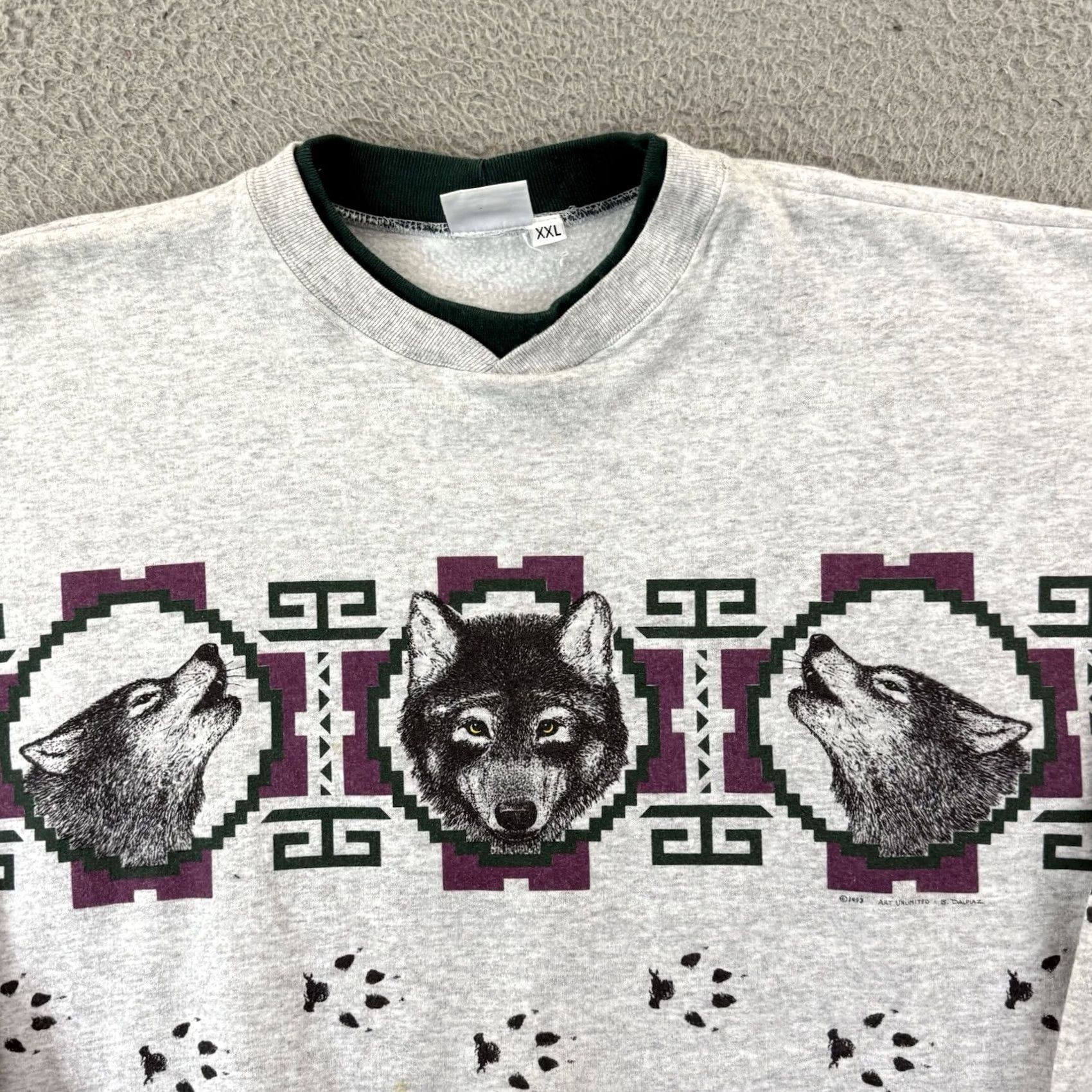 Vintage VINTAGE Art Unlimited Sweatshirt Men’s 2XL Gray Aztec Wolves 90s Long Sleeve USA Size US XXL / EU 58 / 5 - 3 Thumbnail