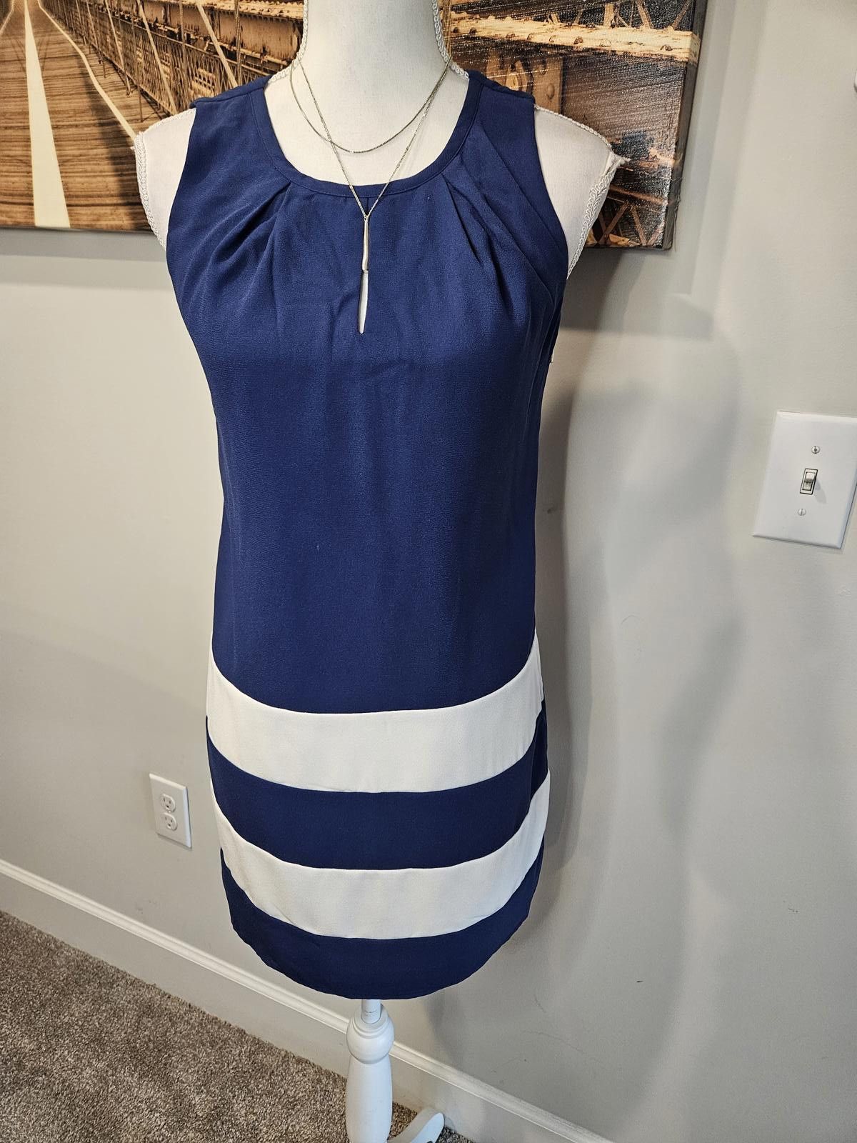 Forever 21 Forever 21 Contemporary Navy Striped Dress Size S / US 4 / IT 40 - 1 Thumbnail