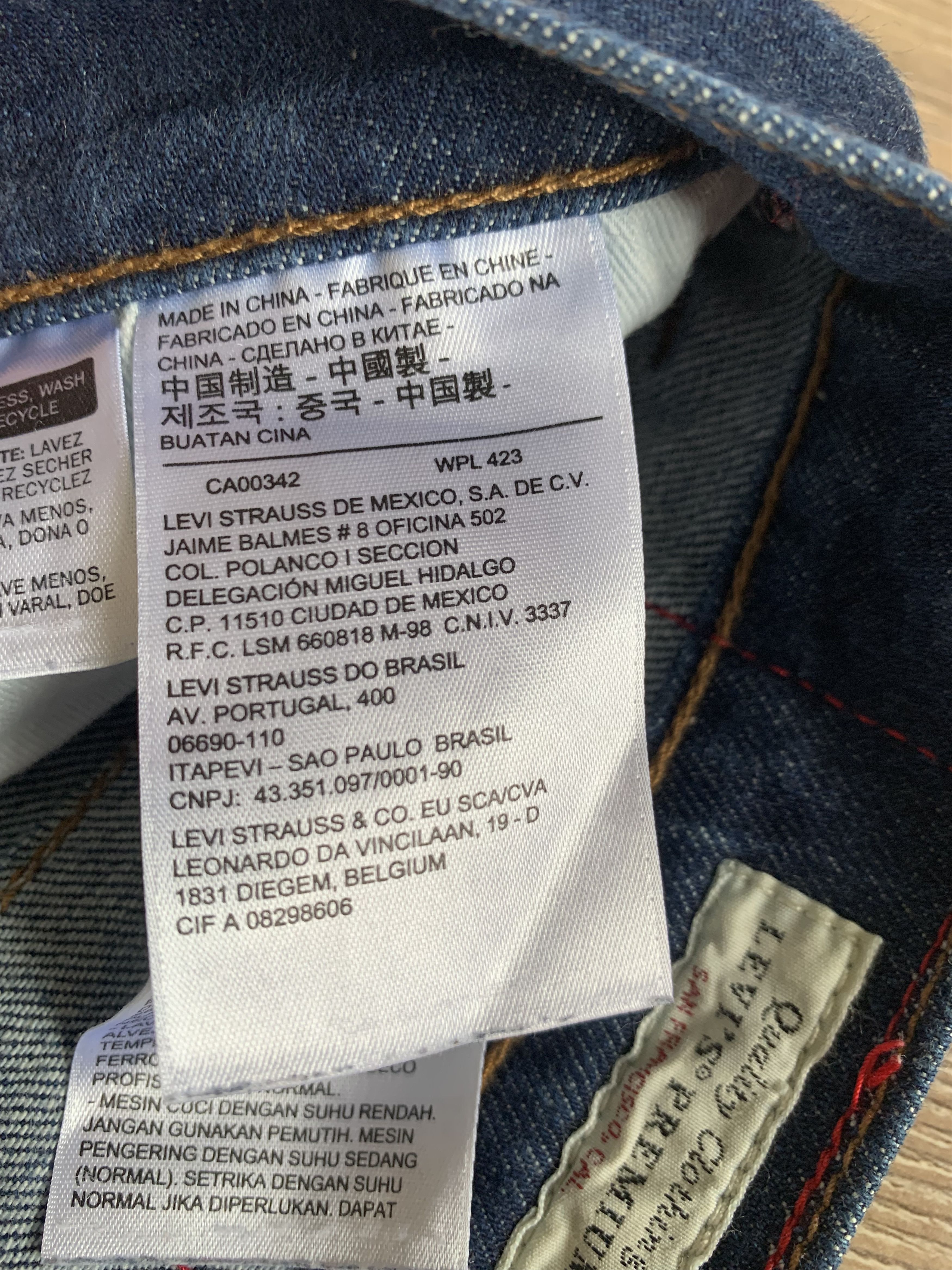 Levi's × Levi's Vintage Clothing Levi's Premium LEJ 502 Dark Wash Button Fly Jeans Size US 29 - 10 Thumbnail