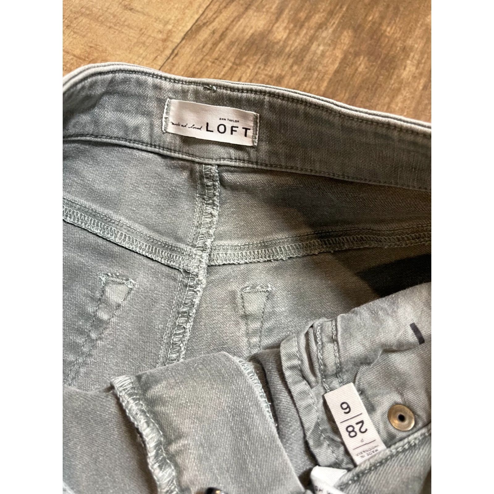 Loft LOFT Jeans Womens 28 Slim Denim Cotton Blend Gray Belt Loops Regular Jeans Skinny 28 Women Modern Everyday Pants Size 28" / US 6 / IT 42 - 5 Thumbnail