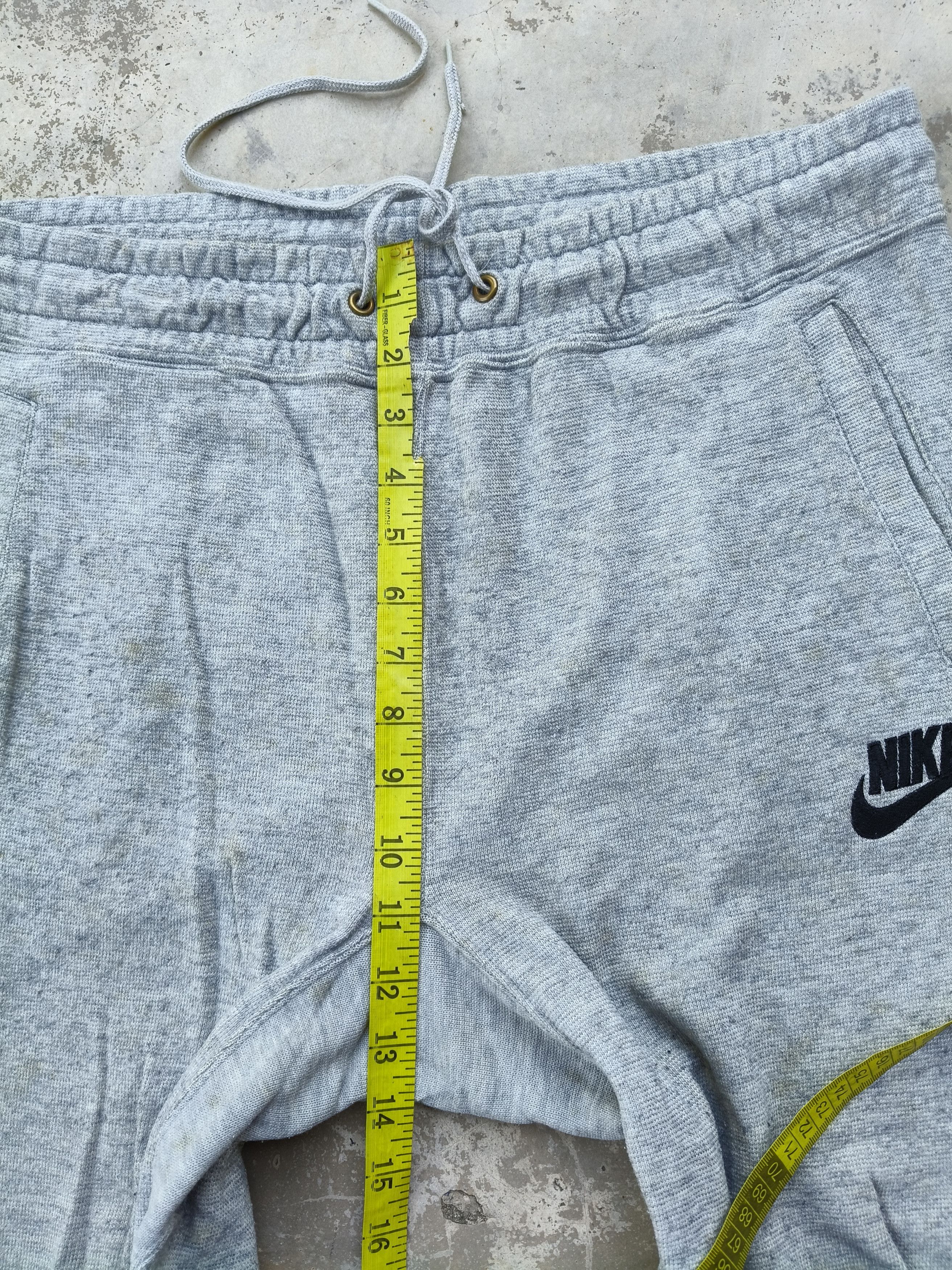 Nike Vintage Nike Joggers Pants Size US 36 / EU 52 - 13 Thumbnail