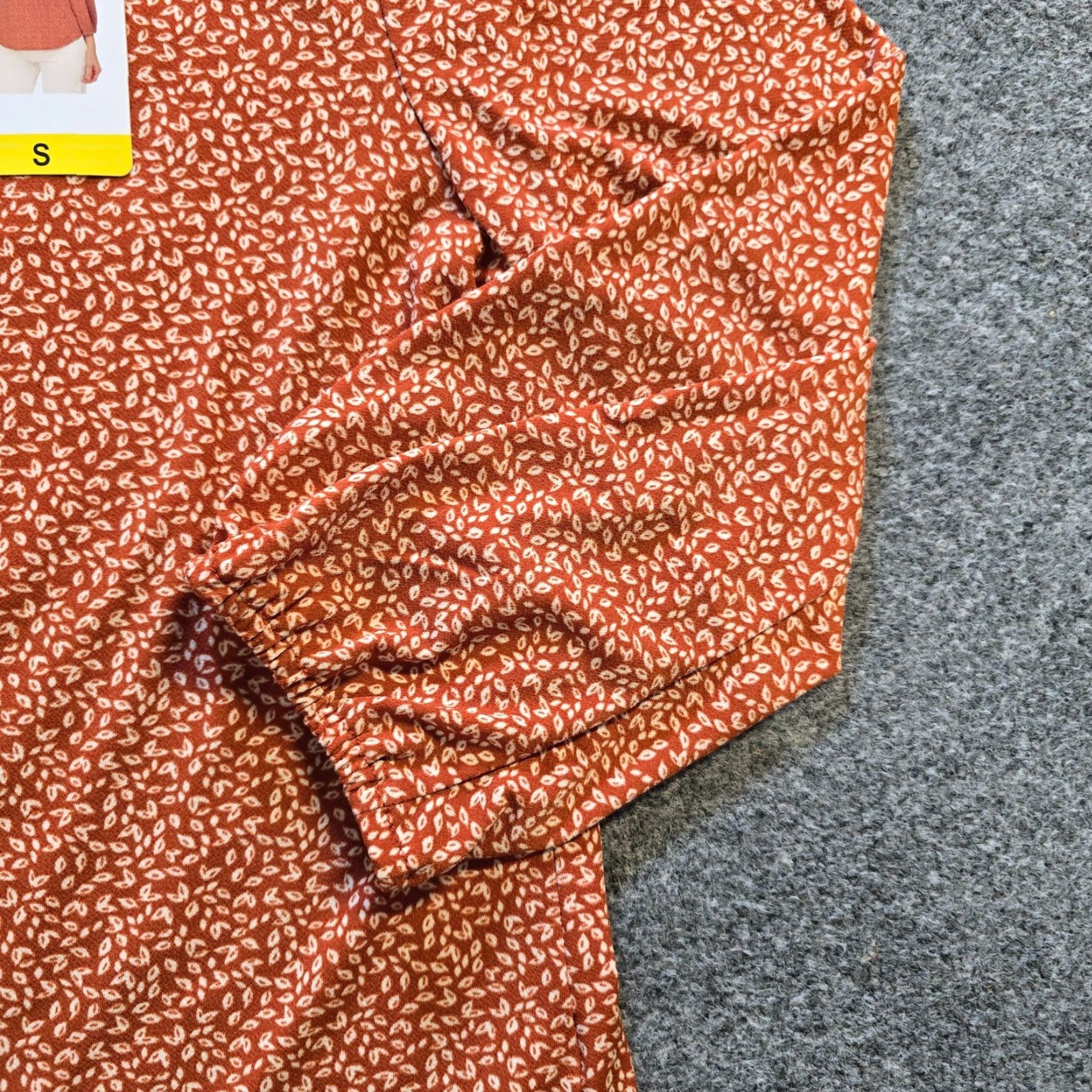 Adrianna Papell Adrianna Papell Blouse Womens Size S Orange 3/4 Sleeve Stretch No Iron Casual Shirt Size S / US 4 / IT 40 - 5 Thumbnail