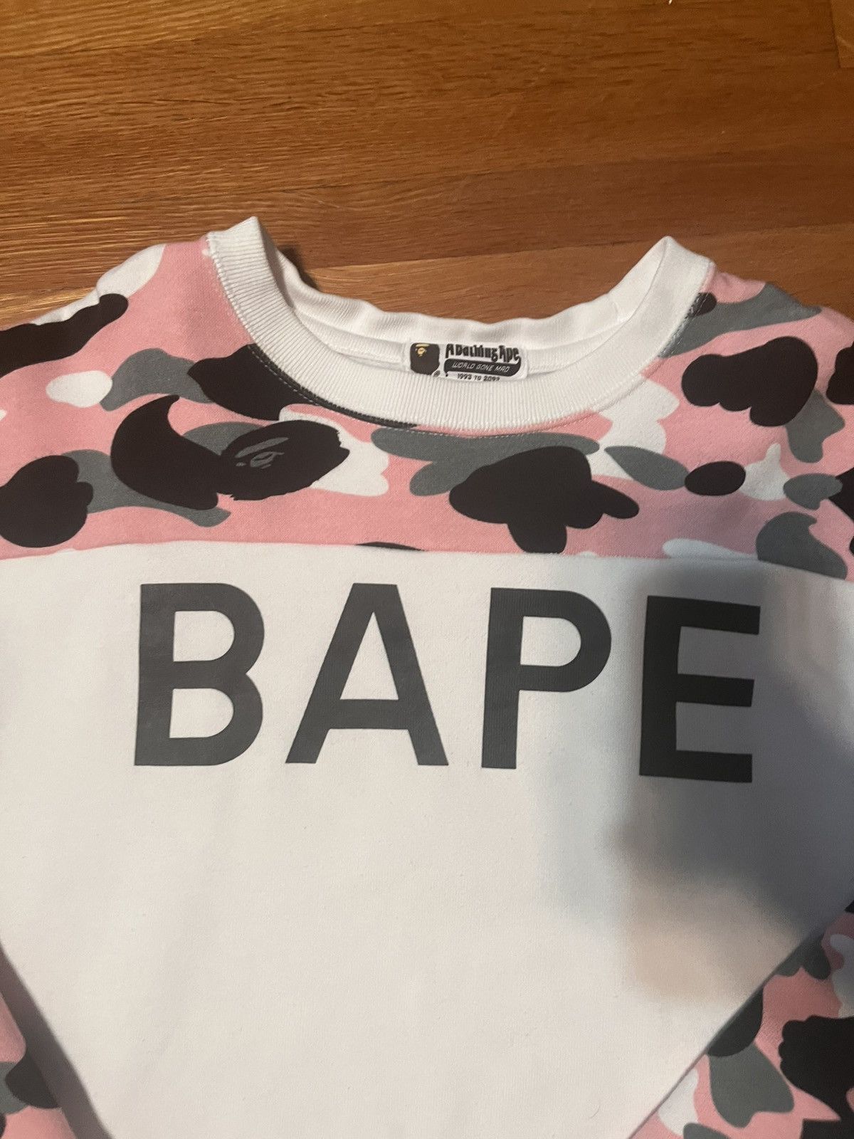 Bape Pink Camo Bape Crewneck Size US M / EU 48-50 / 2 - 2 Thumbnail