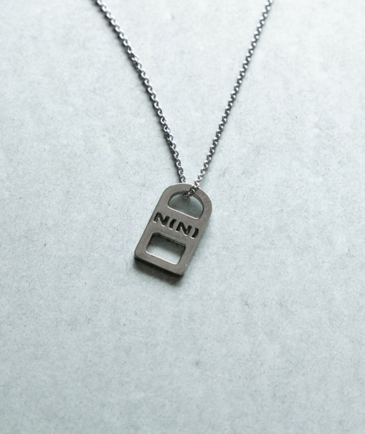 Number (N)ine NUMBER NINE Number LOGO PICK CHARM NECKLACE stk Size ONE SIZE - 3 Thumbnail