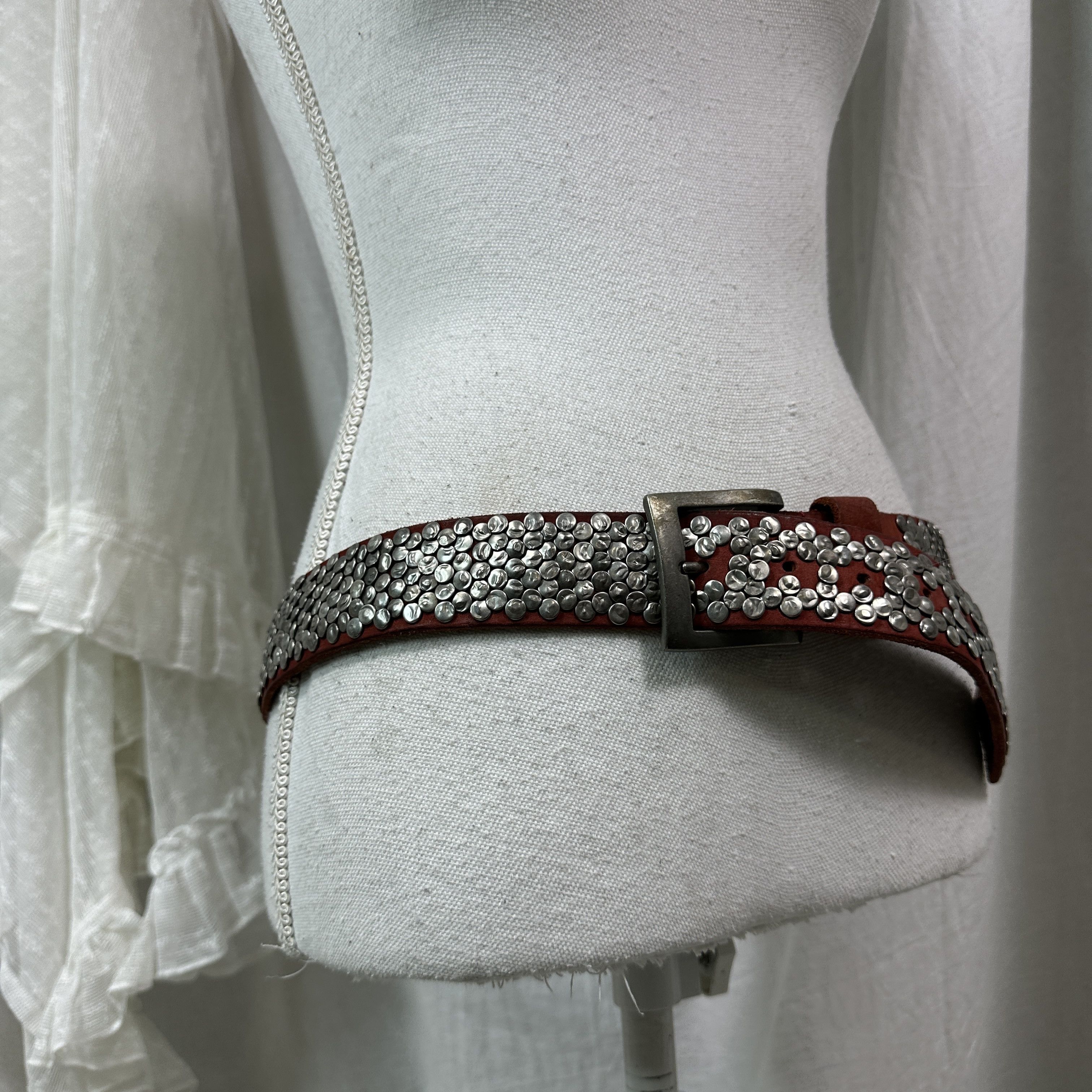 Vintage Vintage Avant Garde Leather Studded Grunge Belt 00s Size ONE SIZE - 6 Thumbnail