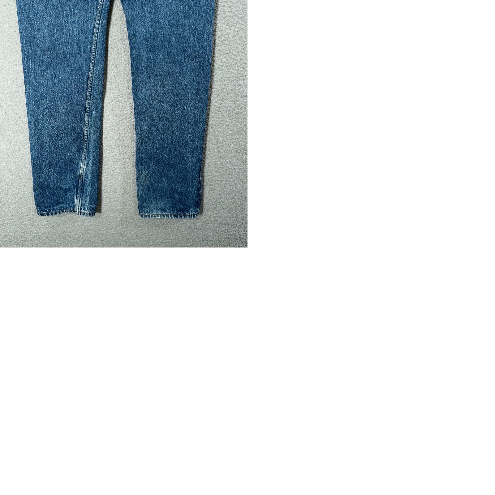 Levi's VINTAGE Levi's 501 Jeans Mens 30x31 Blue Denim Straight 90s USA 1994 653 WW Whiskers Classic Comfort Fit Size US 30 / EU 46 - 11 Thumbnail