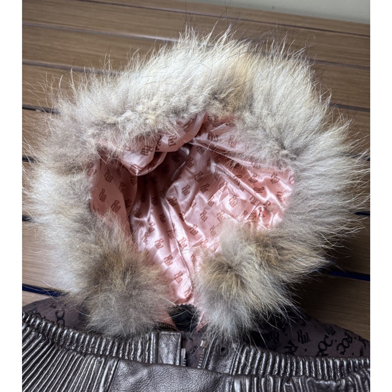 Rocawear RocaWear Jacket Women’s Small Genuine Leather Fur Feather Size S / US 4 / IT 40 - 5 Thumbnail