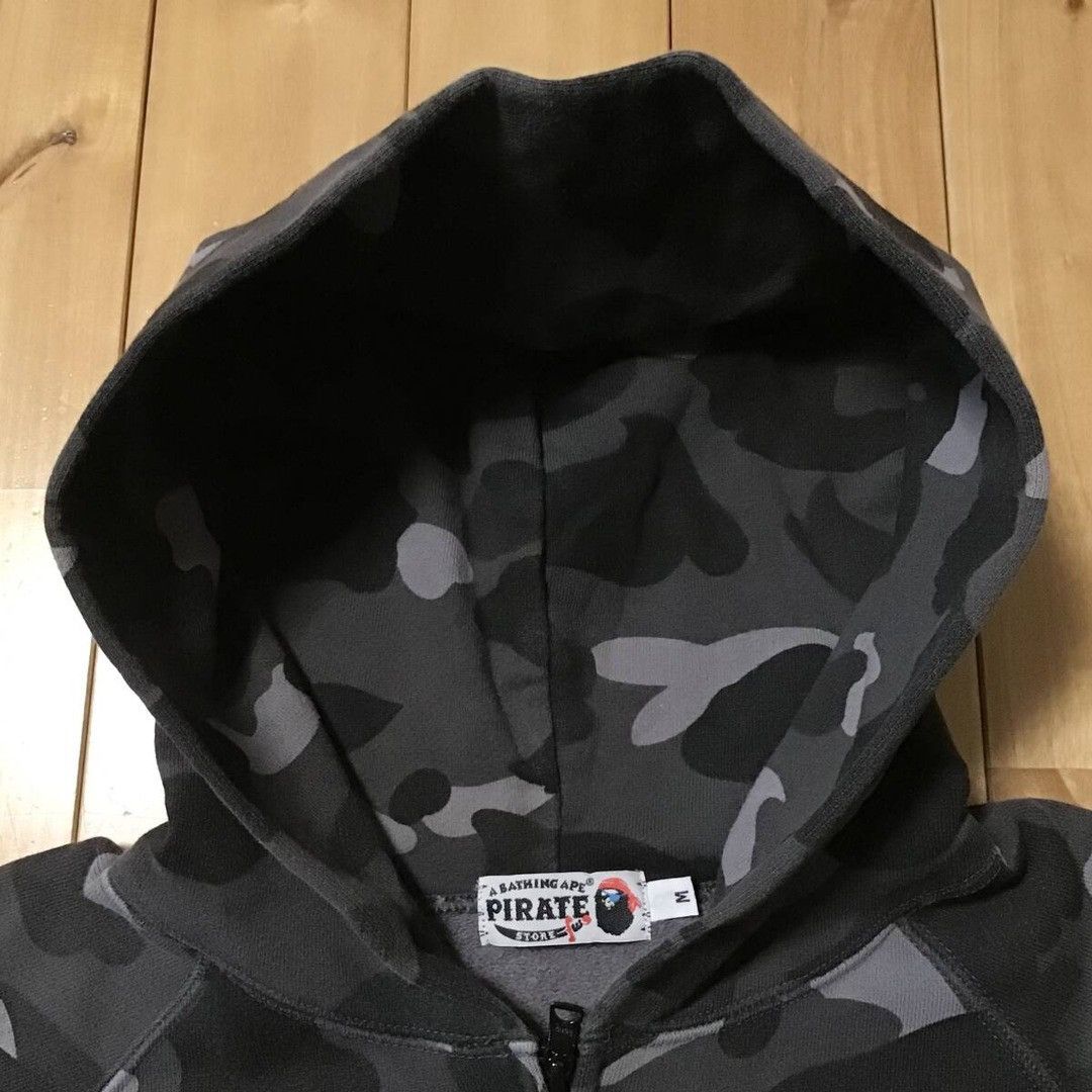 Bape ☠️Pirates Store limited☠️ BAPE Black camo zip hoodie APE NIGO Size US M / EU 48-50 / 2 - 4 Thumbnail