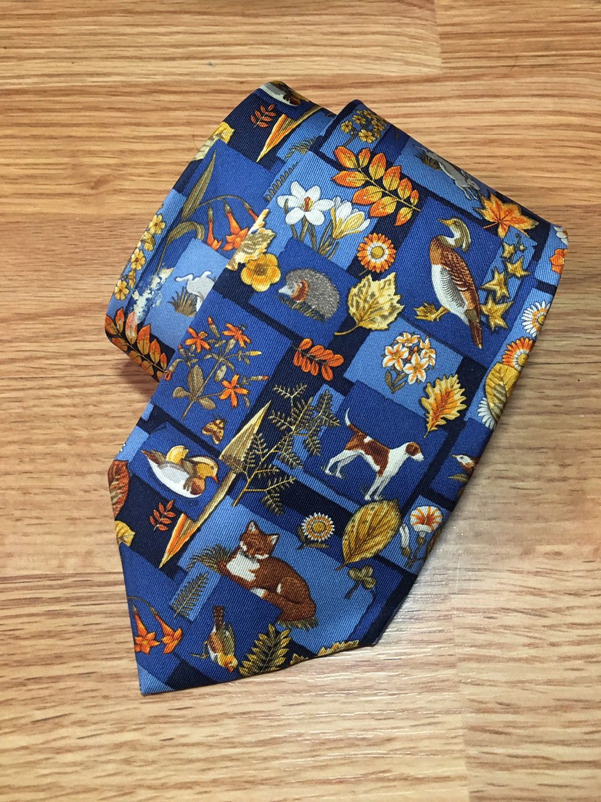 Salvatore Ferragamo Salvatore Ferragamo Floral Nature Print Silk Mens Tie Size ONE SIZE - 1 Thumbnail