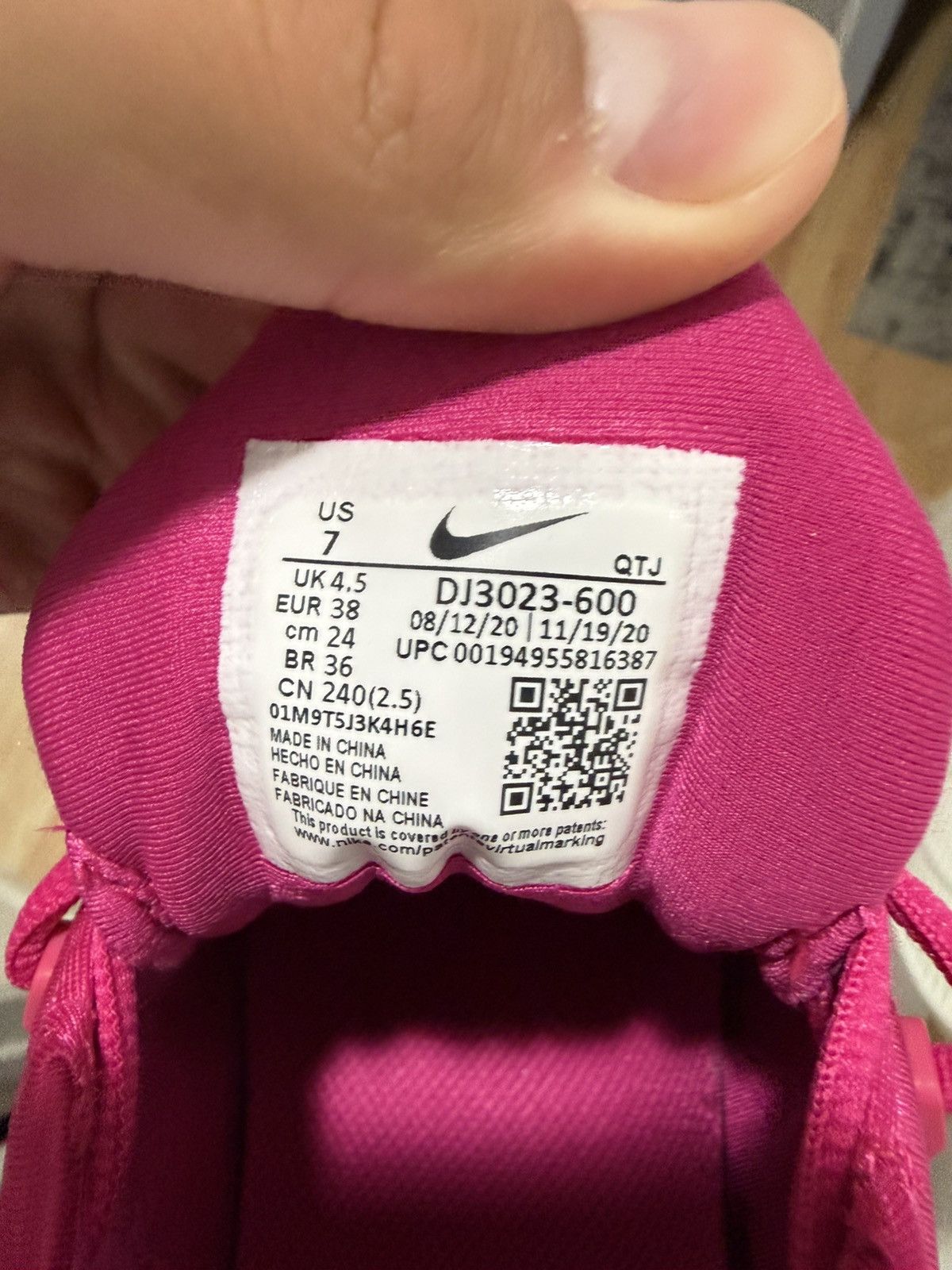 Nike Nike VaporMax Plus Fire Berry Size US 7 / IT 37 - 4 Thumbnail