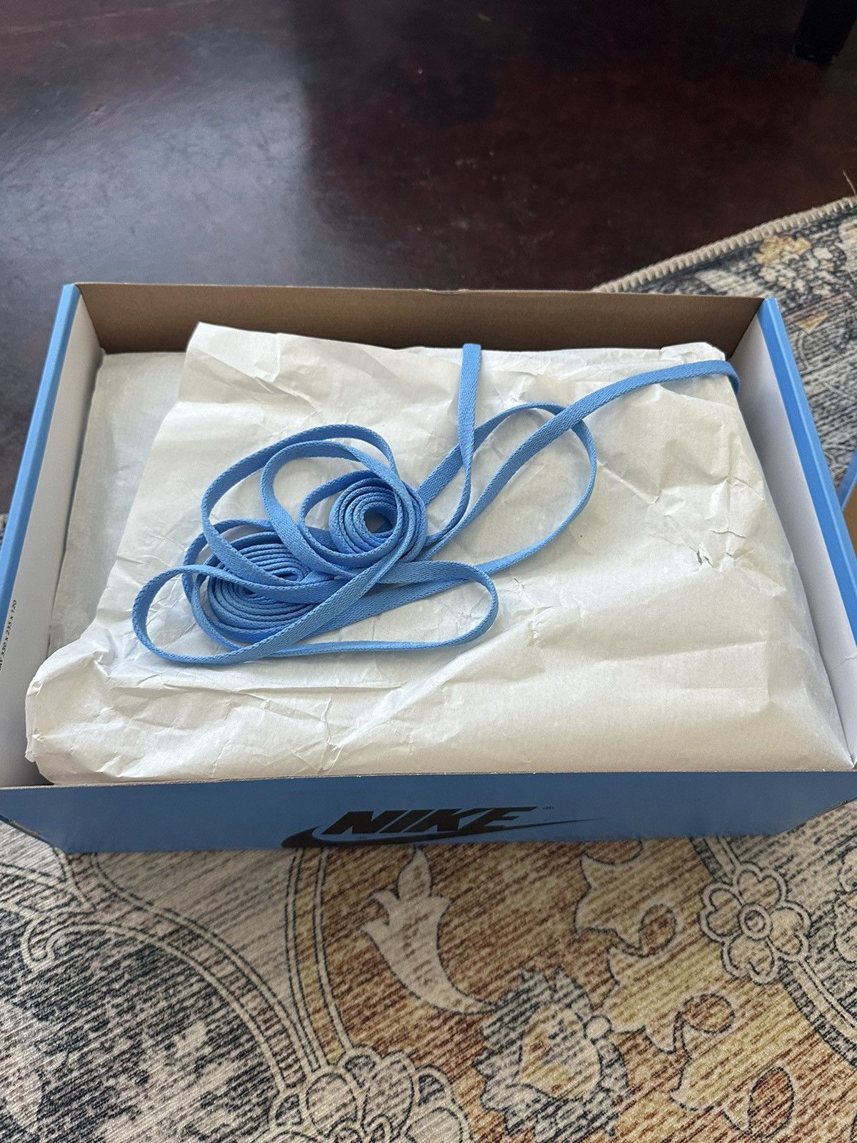Jordan Brand × Nike Unc Toe Jordan 1 High Size US 10 / EU 43 - 8 Thumbnail