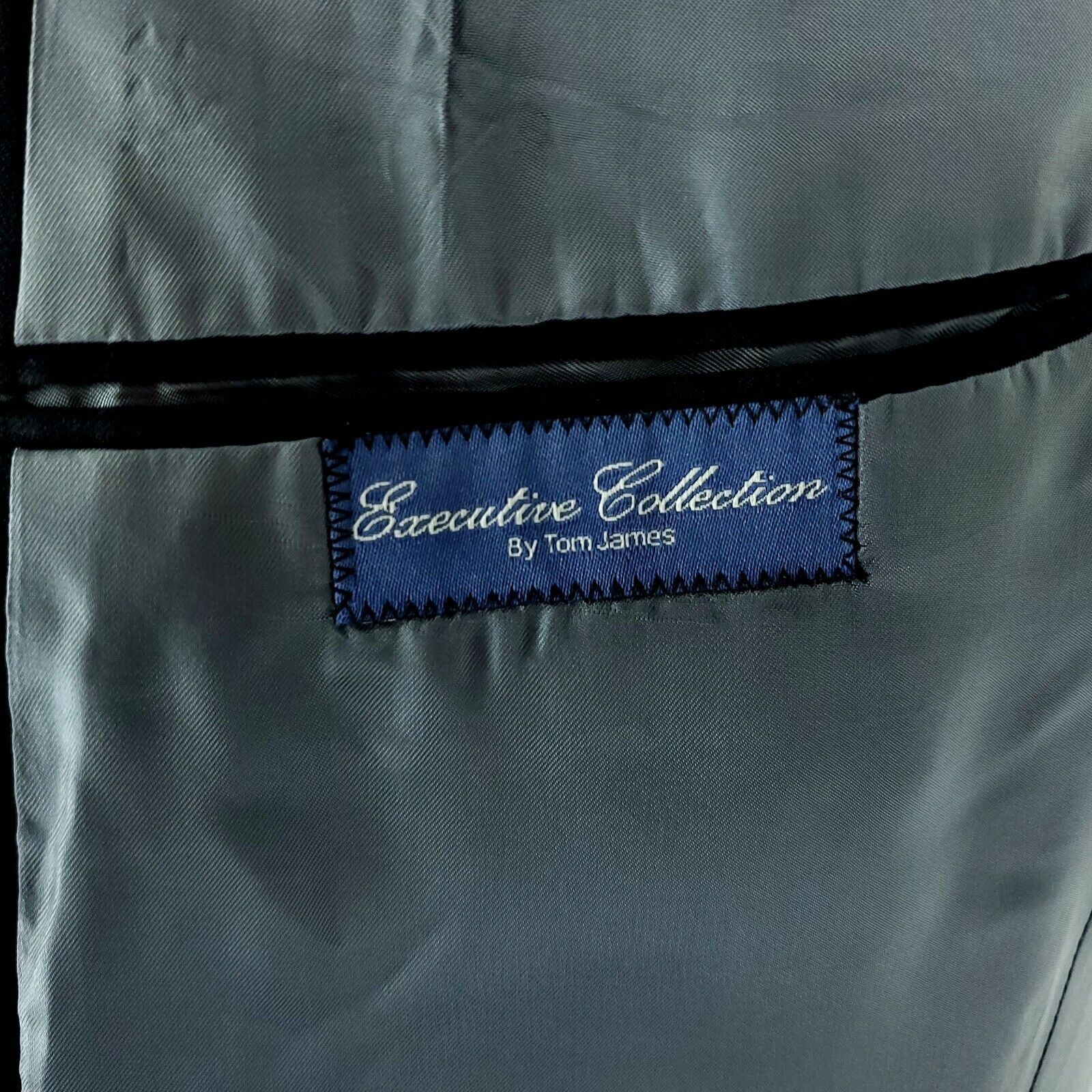 Holland & Sherry Holland & Sherry Wool 2 Button Blazer 42R Blue Herringbone S Size 42R - 7 Thumbnail