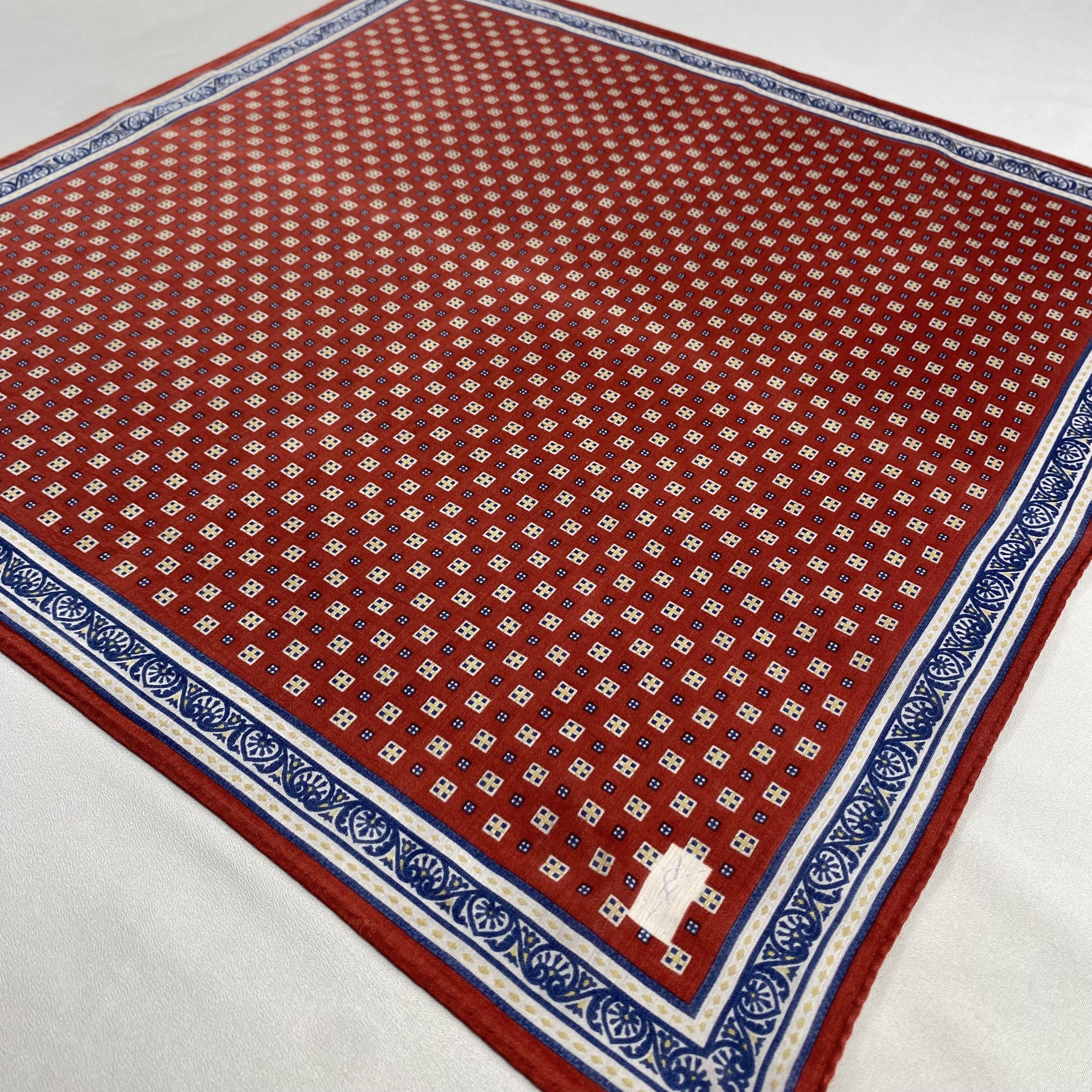 Vintage Yves Saint Laurent Bandana/ Handkerchief / Neckerchief-P1311 Size ONE SIZE - 2 Thumbnail