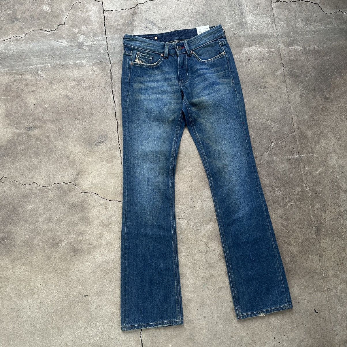 Diesel Y2K Diesel Denim Flared Jeans Vintage 90s Size 25" / US 0 / IT 36 - 5 Thumbnail