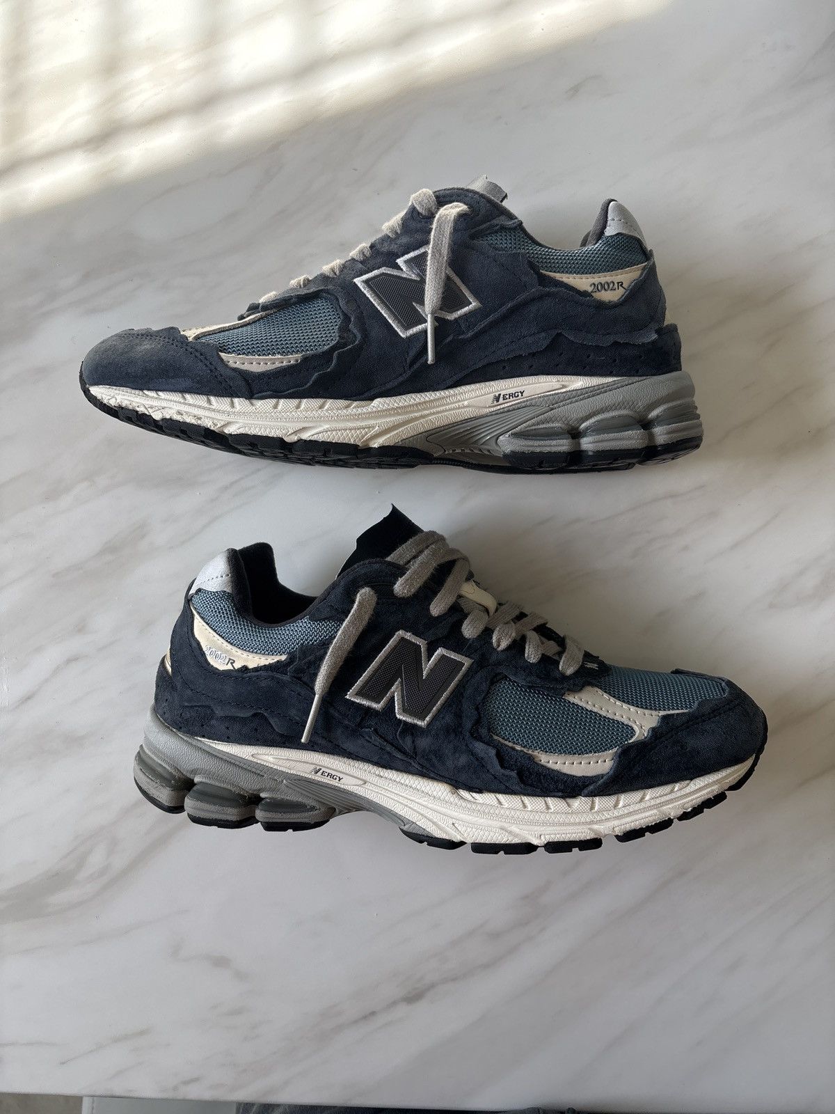 New Balance New Balance 2002r Protection Pack Dark Navy Size US 8 / EU 41 - 2 Thumbnail