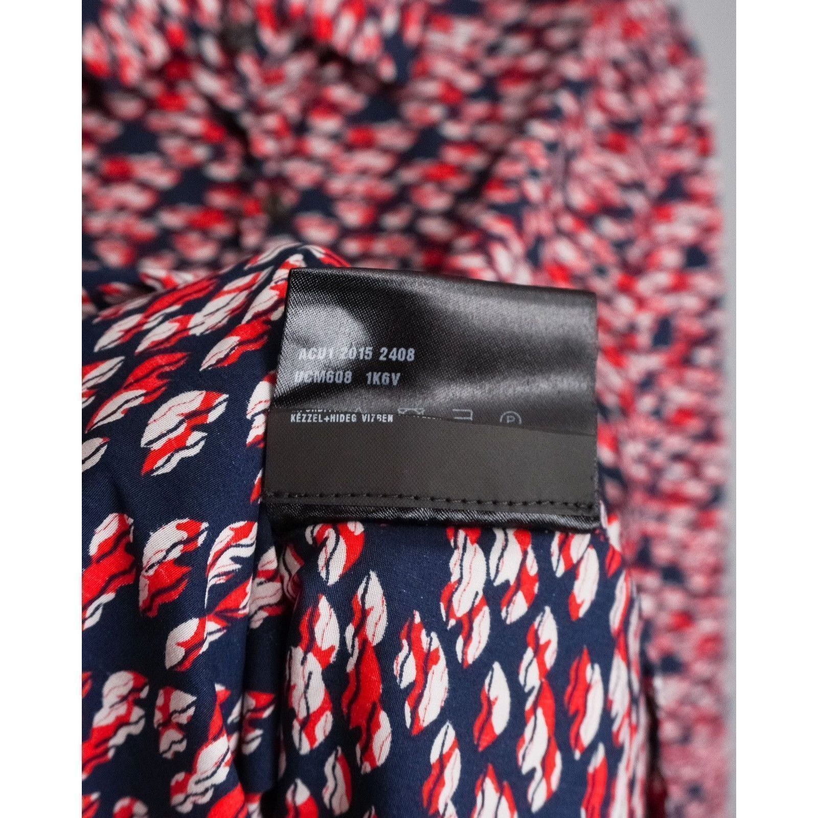 Prada Vintage prada milano 2015 lips pattern long sleeve shirt Size US L / EU 52-54 / 3 - 12 Thumbnail