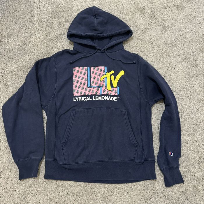 Lyrical lemonade outlet juice wrld hoodie