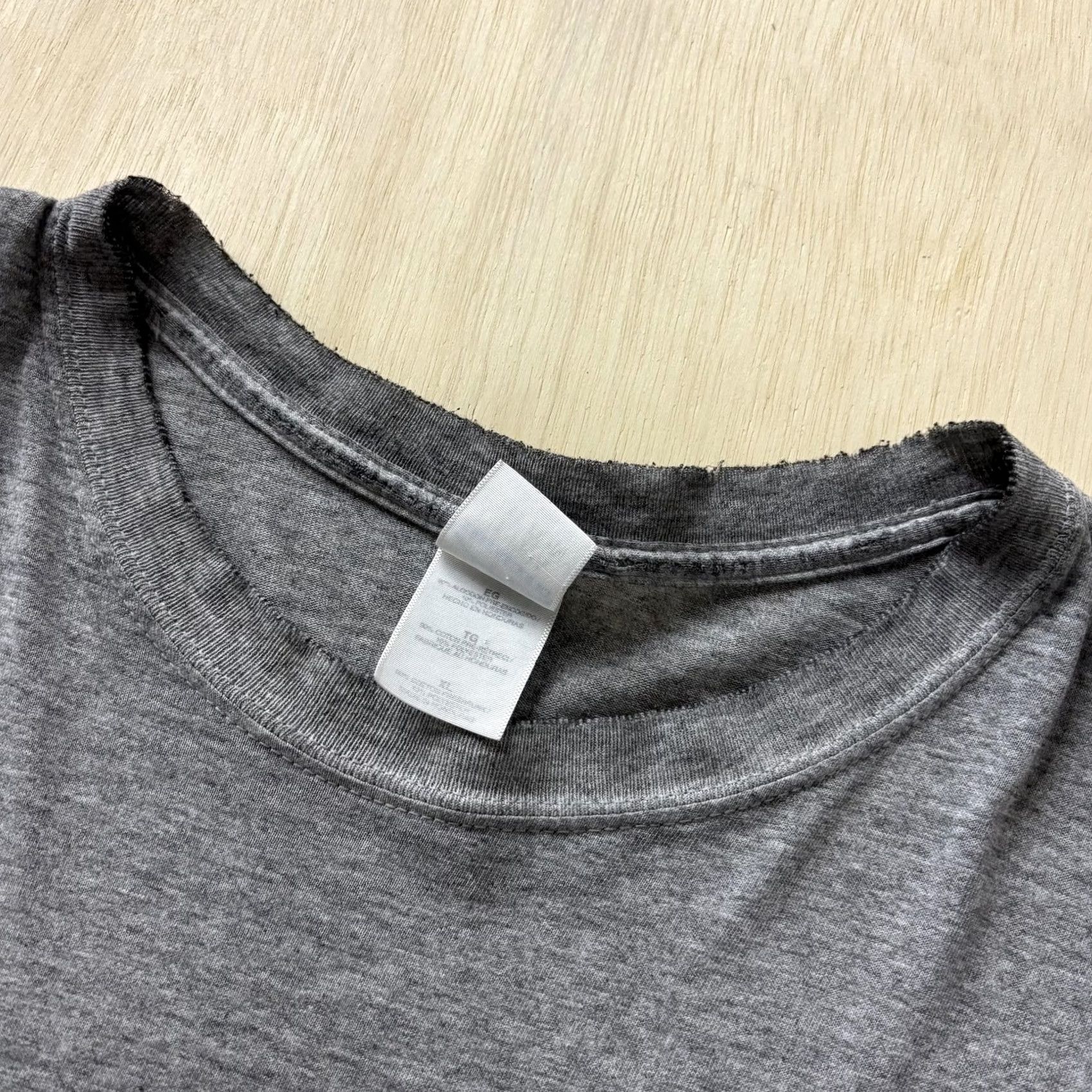 Gildan Y2K EZ Wider Shirt Mens XL Gray Slow Burning Graphic Tee Rolling Papers Smoking Size US XL / EU 56 / 4 - 5 Thumbnail