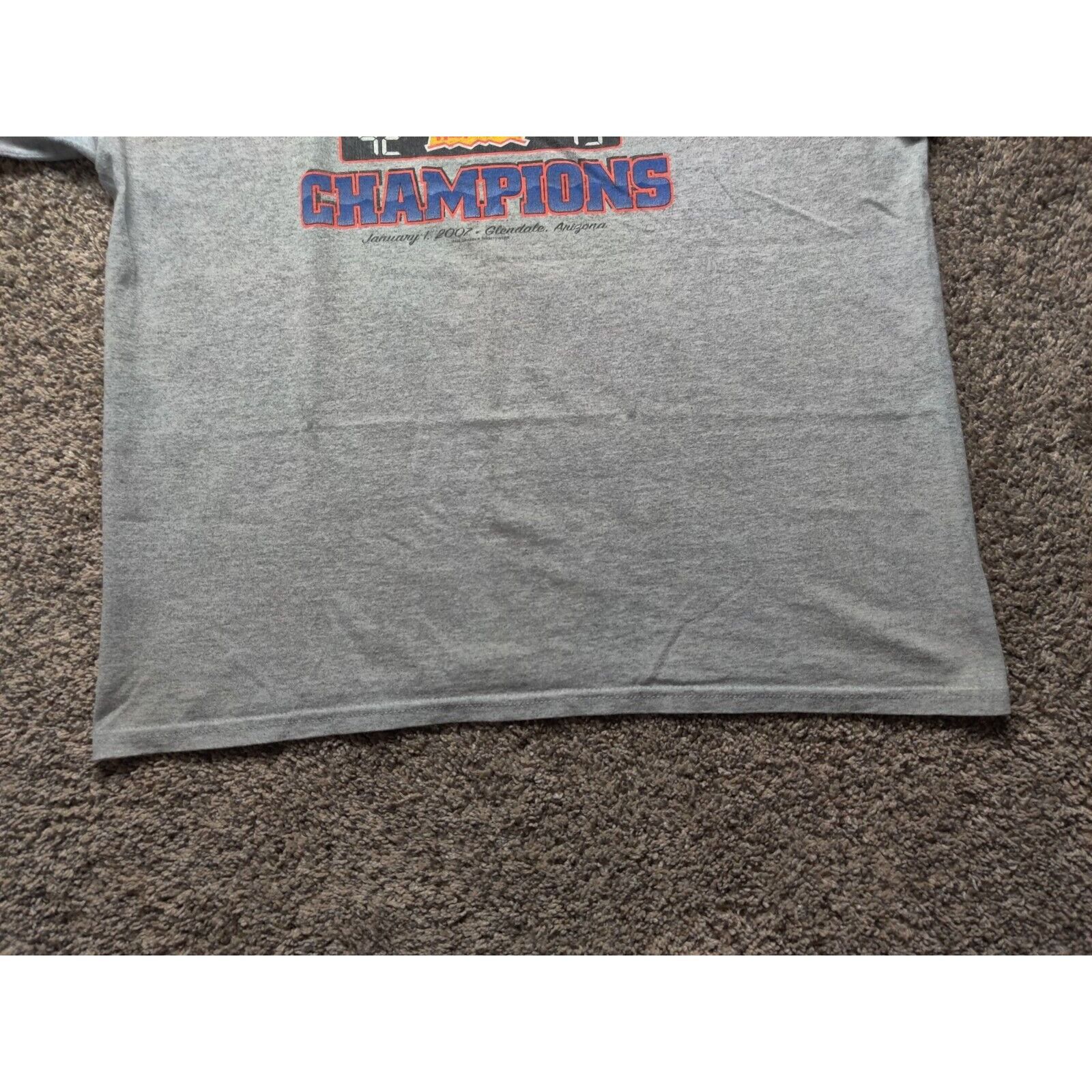 Gildan Boise State Broncos Shirt Adult Mens XL Gray 2007 Champions Size US XL / EU 56 / 4 - 4 Thumbnail