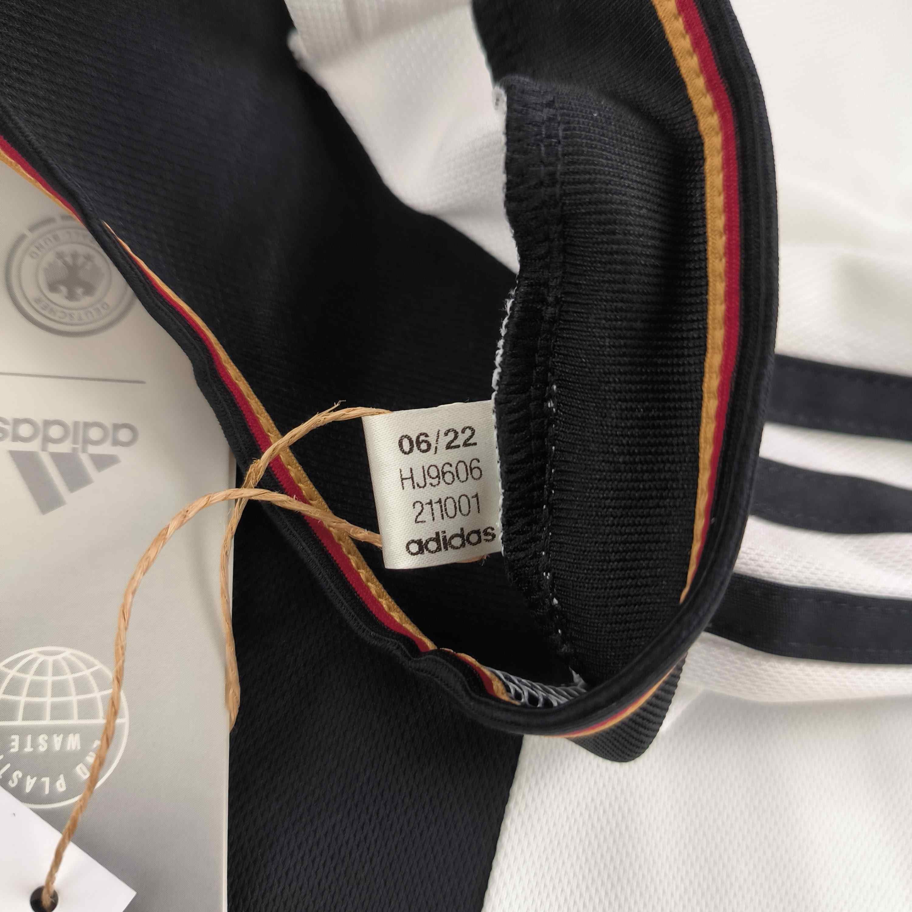 Adidas NEW Germany 22-24 Adidas home Rüdiger football jersey sz XL Size US XL / EU 56 / 4 - 6 Thumbnail