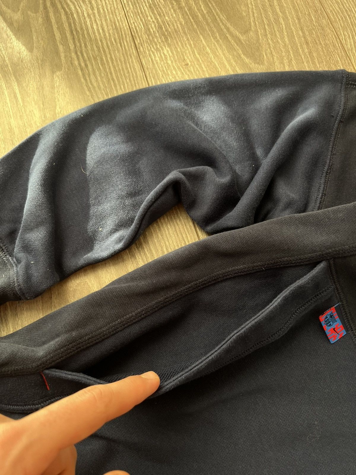 Nike Nike FCB Barca Secret Nylon Zip Pocket New SS Hoodie Size US L / EU 52-54 / 3 - 8 Thumbnail