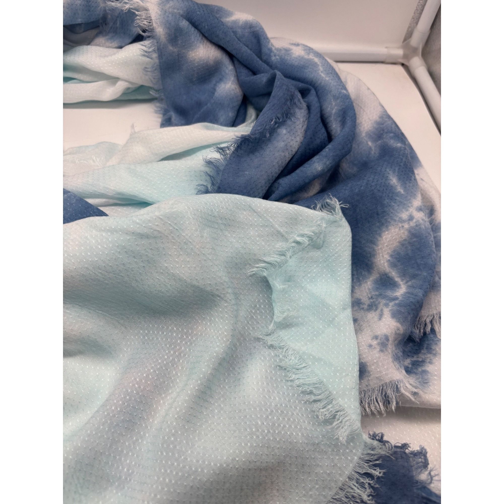 Other Steve Madden Two-Tone Tie-Dyed Scarf, OS, Blue Size ONE SIZE - 7 Thumbnail