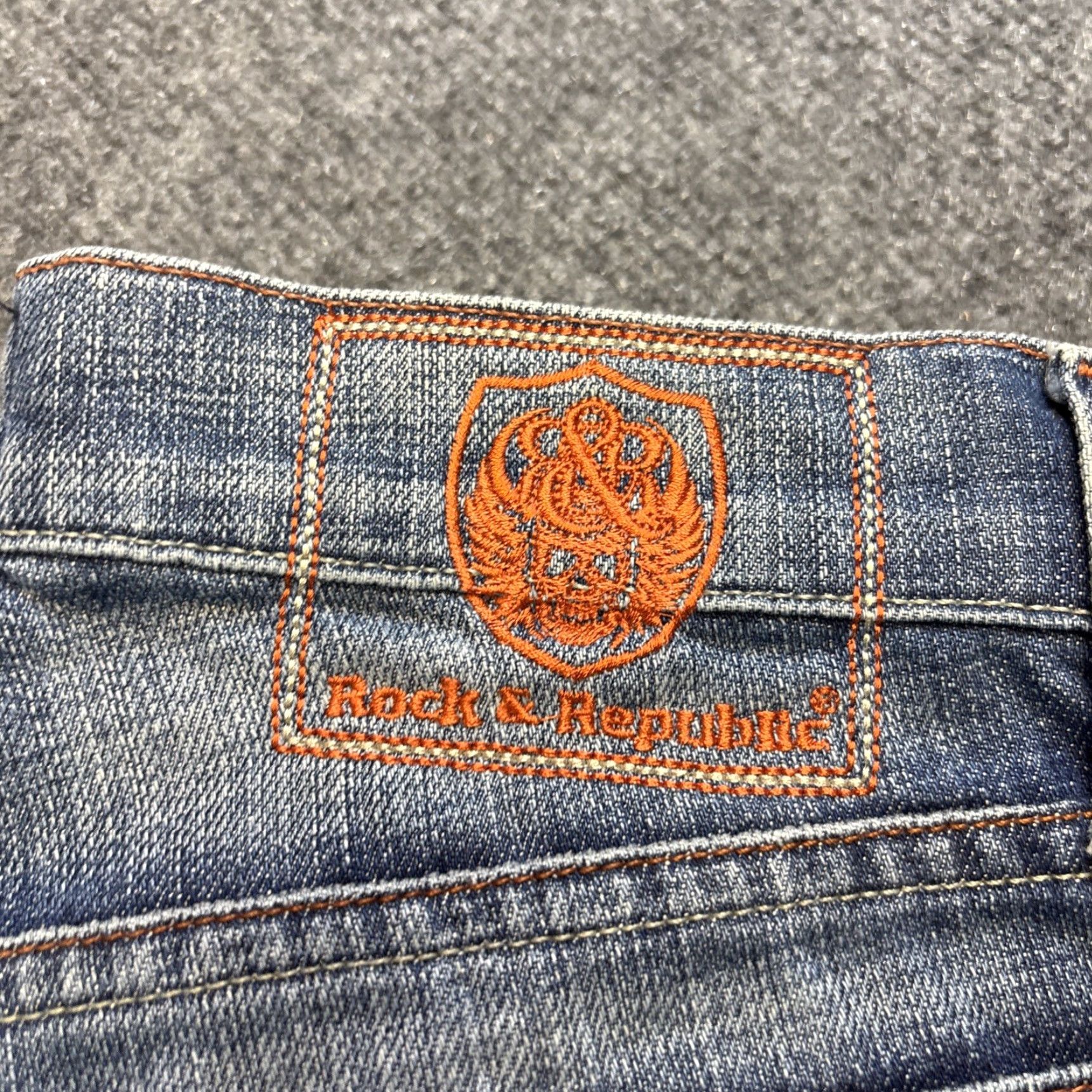 Vintage Rock and Republic Denim Jeans Size 32 Button Fly Medium Wash Flare Women Blue Size 24" / US 00 / IT 34 - 2 Thumbnail