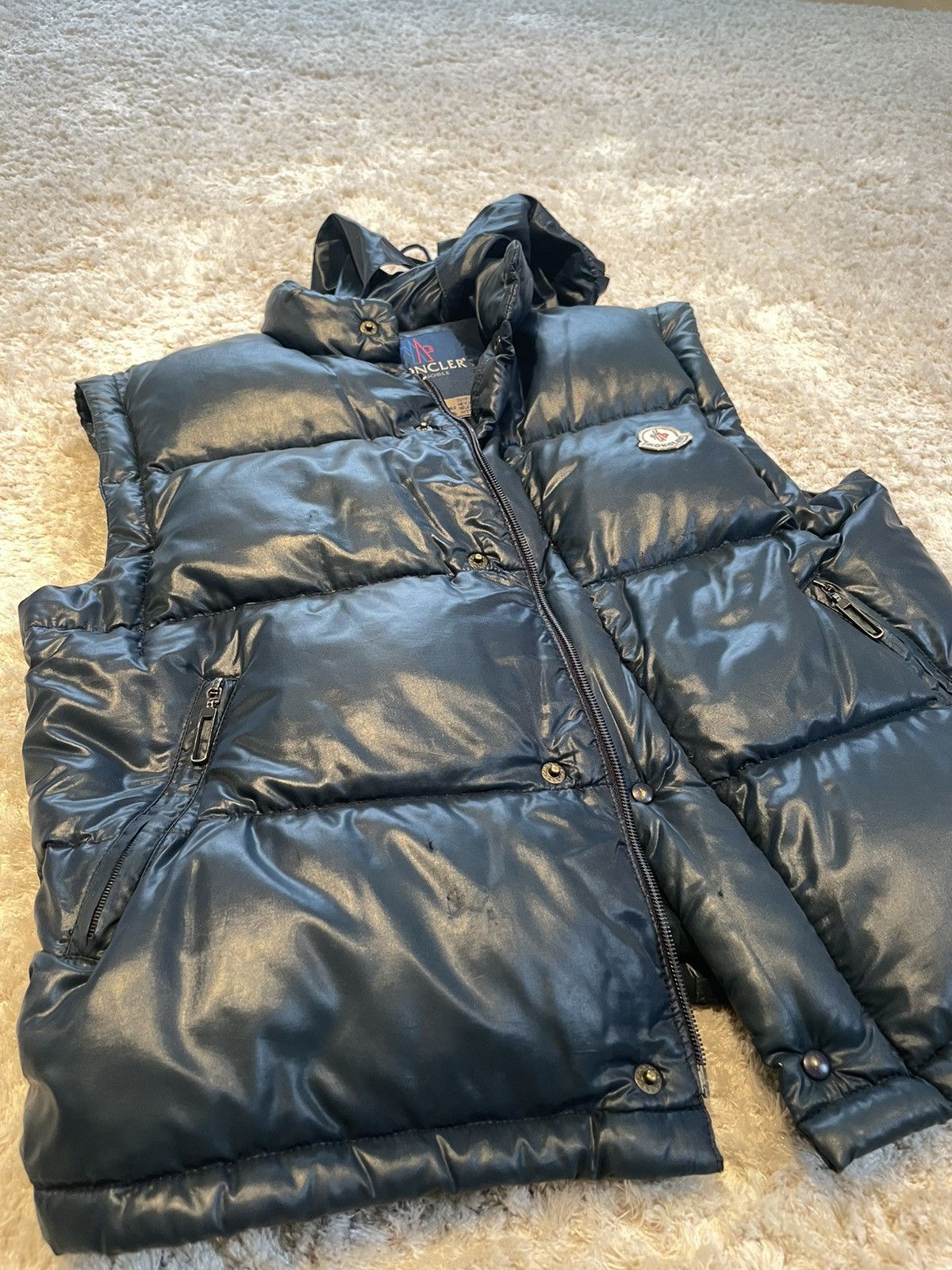 Moncler 🔥STEAL🔥 Moncler Grenoble Navy Vest Size US S Size US S / EU 44-46 / 1 - 12 Thumbnail