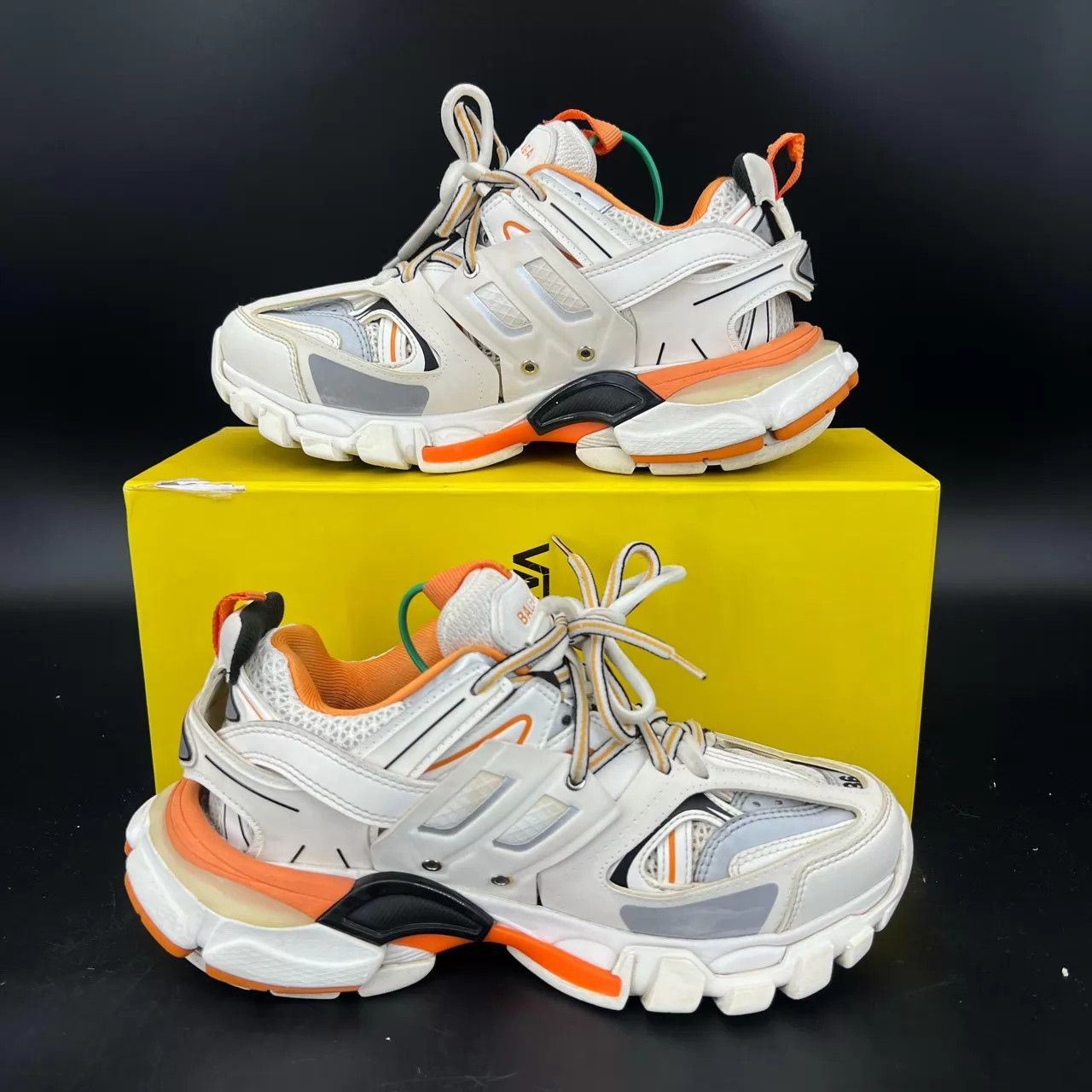 Balenciaga Balenciaga Track White Orange 36 New Worn Once Original Box Size US 6 / IT 36 - 2 Thumbnail