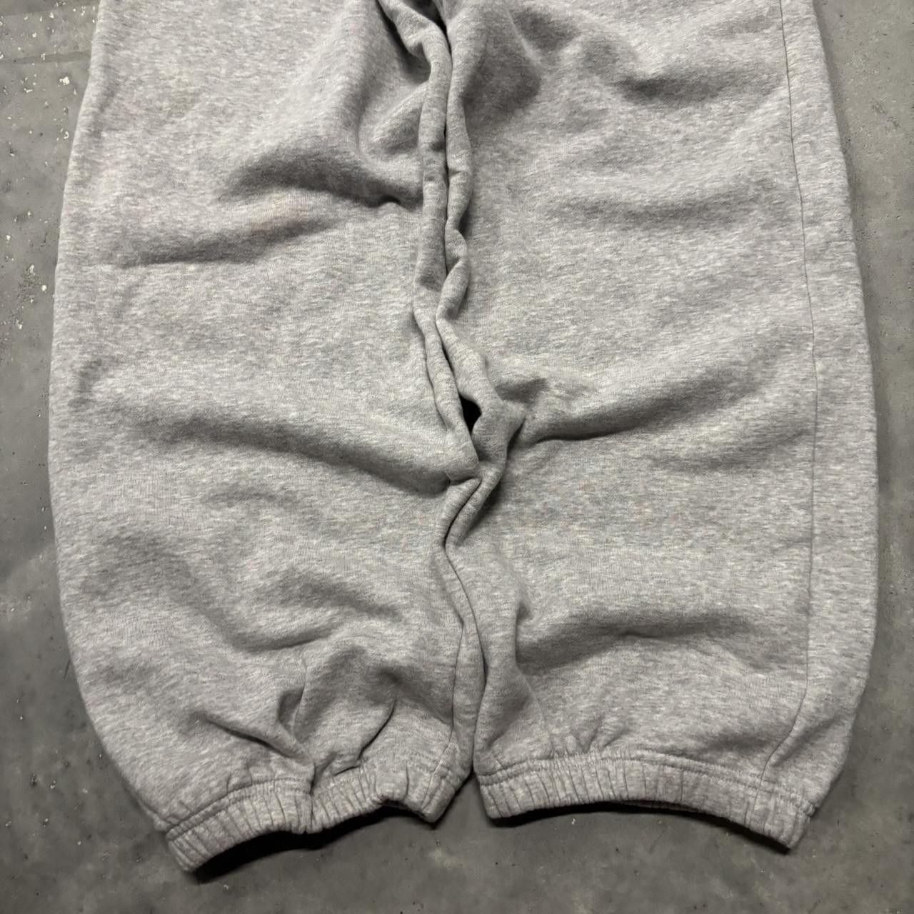 Japanese Brand × Vintage Crazy Vintage 90s Baggy Light Grey Streetwear Skater Style Sweatpants! Size US 36 / EU 52 - 5 Thumbnail