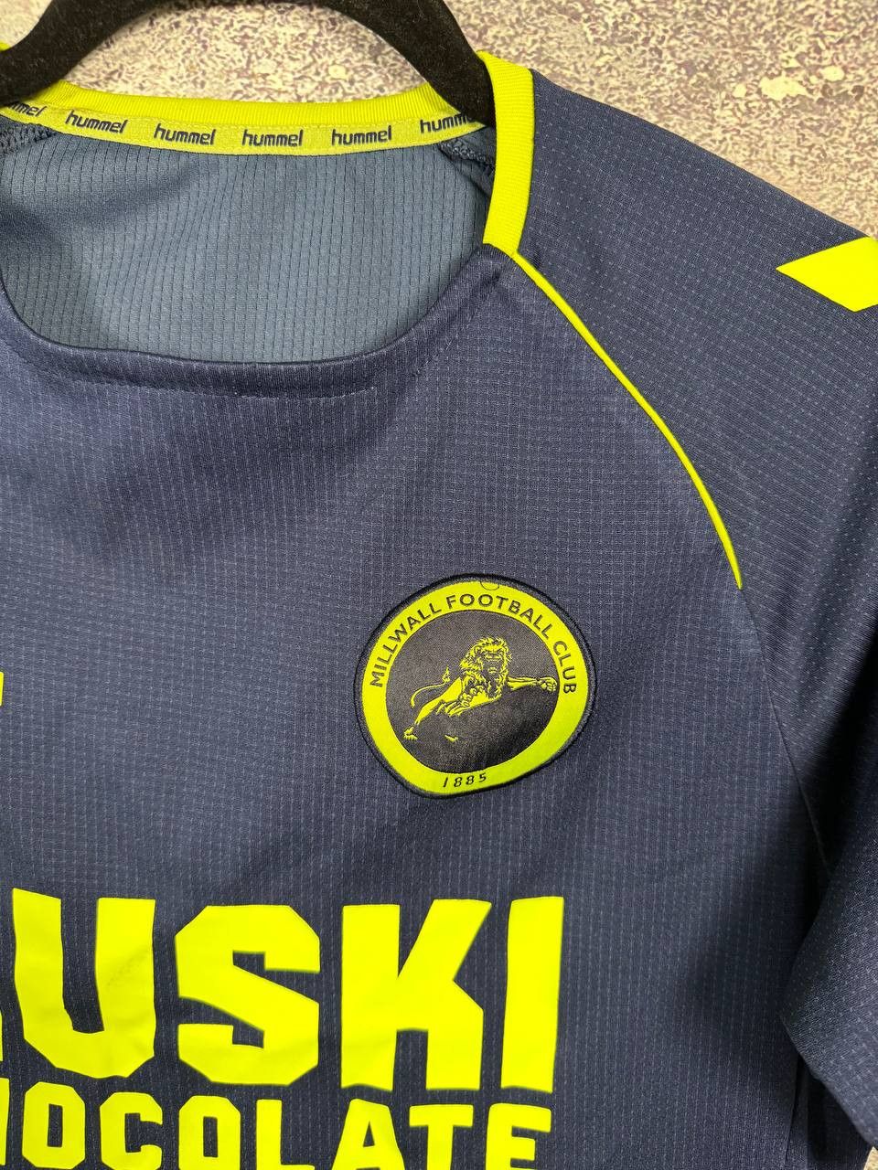 Hummel × Vintage Vintage Millwall FC 2022/23 Hummel Soccer Jersey Size US S / EU 44-46 / 1 - 4 Thumbnail