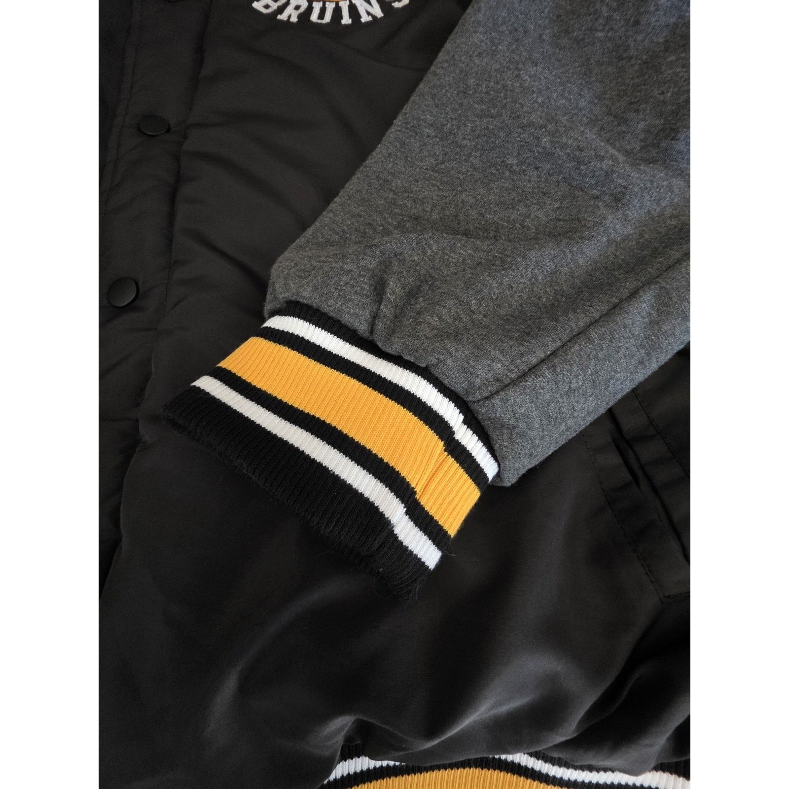 NHL Boston Bruins NHL Men's Size 4XL Varsity Style Black Jacket Size 46 - 4 Thumbnail