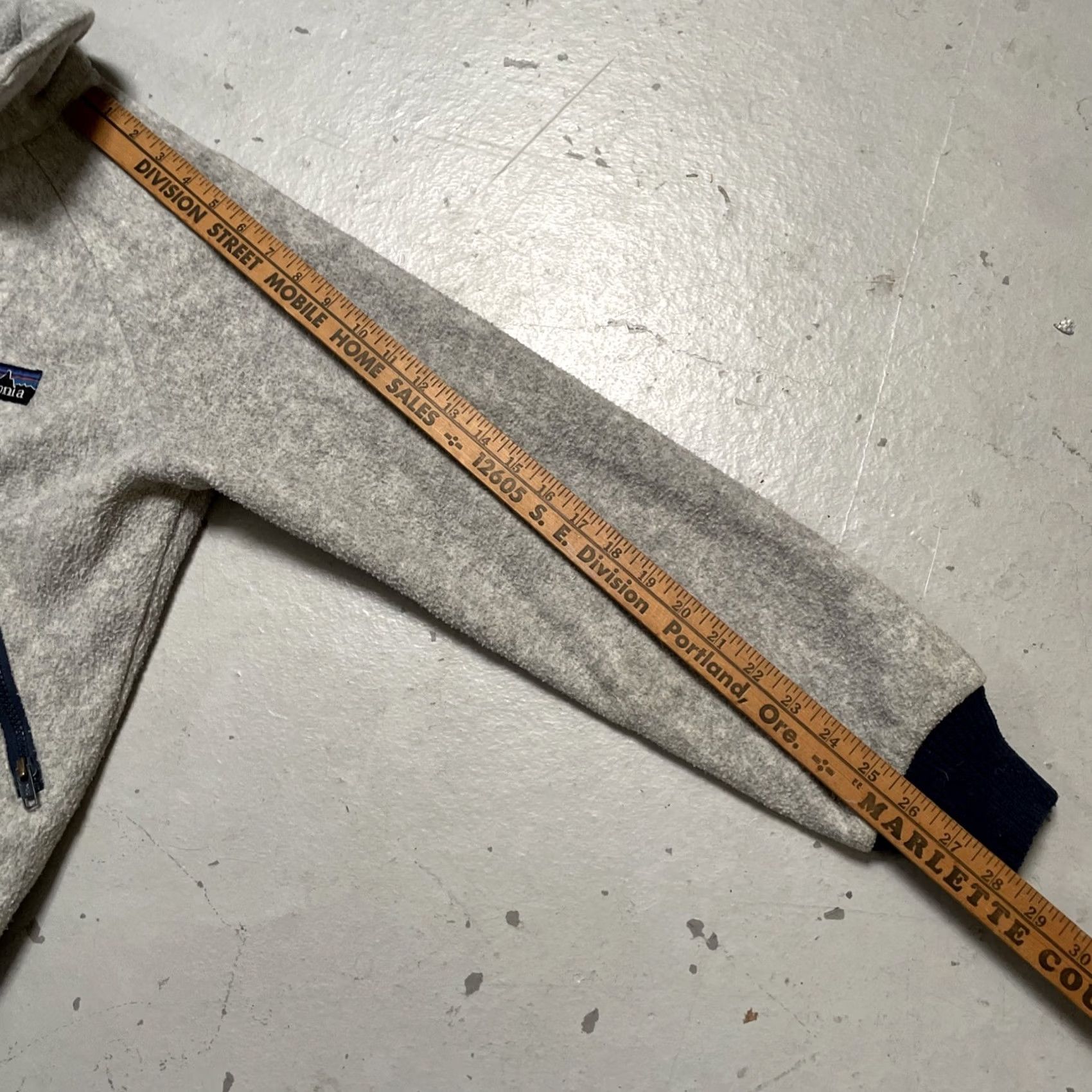 Patagonia VINTAGE Patagonia Big Label Tag Full Zip Fleece Outdoor Ski Sweater Grey S Size US S / EU 44-46 / 1 - 7 Thumbnail
