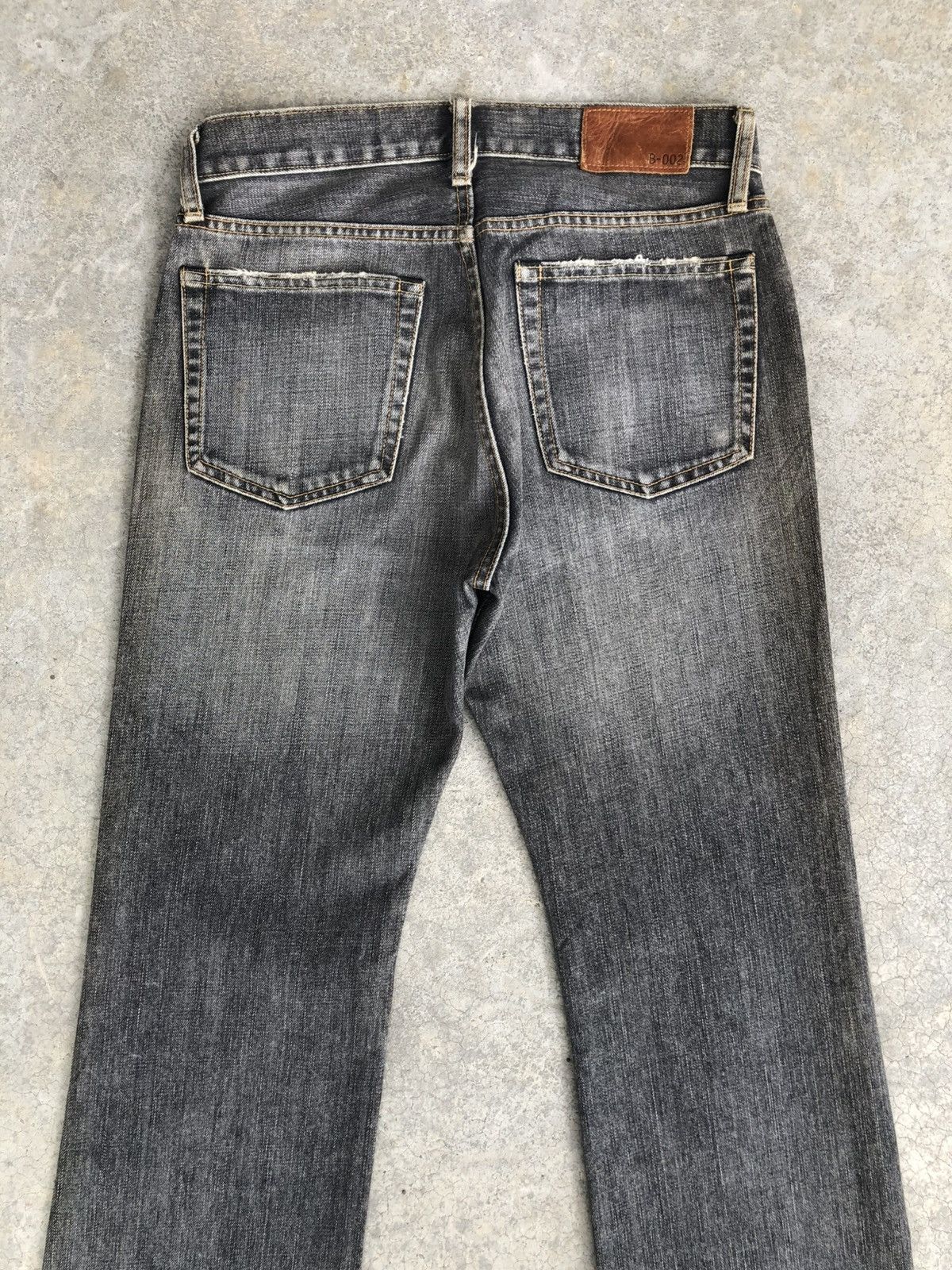 If Six Was Nine Japanese Uniqlo Flared Jeans Bootcut Distressed Denim Size US 30 / EU 46 - 8 Thumbnail