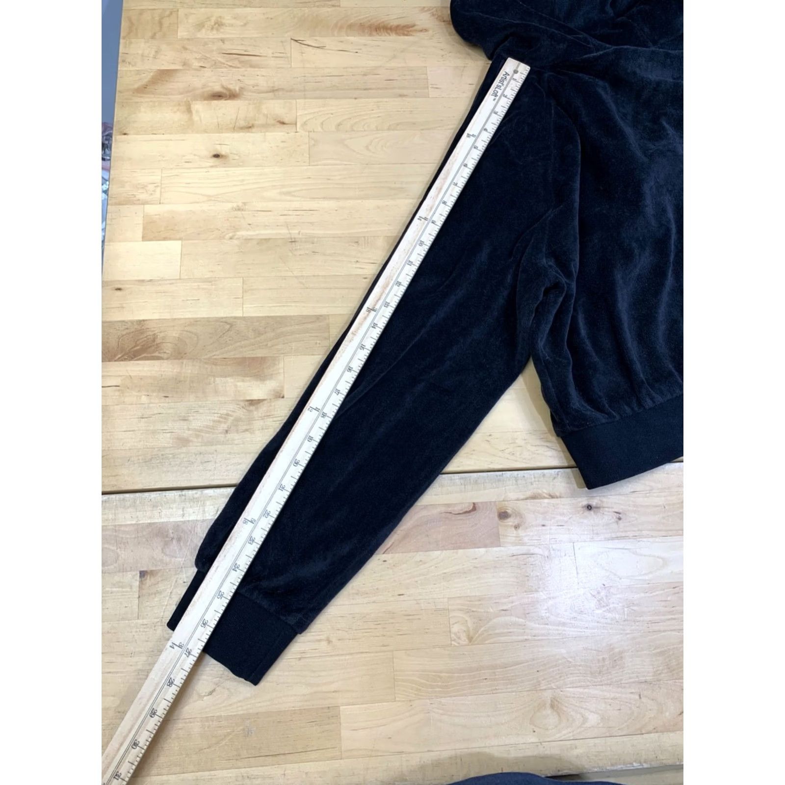Adidas Adidas Crop Velour Jacket Women XL Black Hooded Full Zip Casual Size XL / US 12-14 / IT 48-50 - 7 Thumbnail